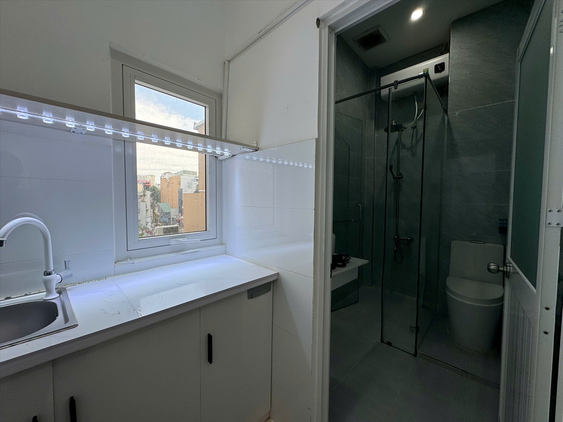 Phòng trọ 2 Phòng ngủ 68m2 tại HN Home Đặng Tất - Quận 1 - Phòng bếp
