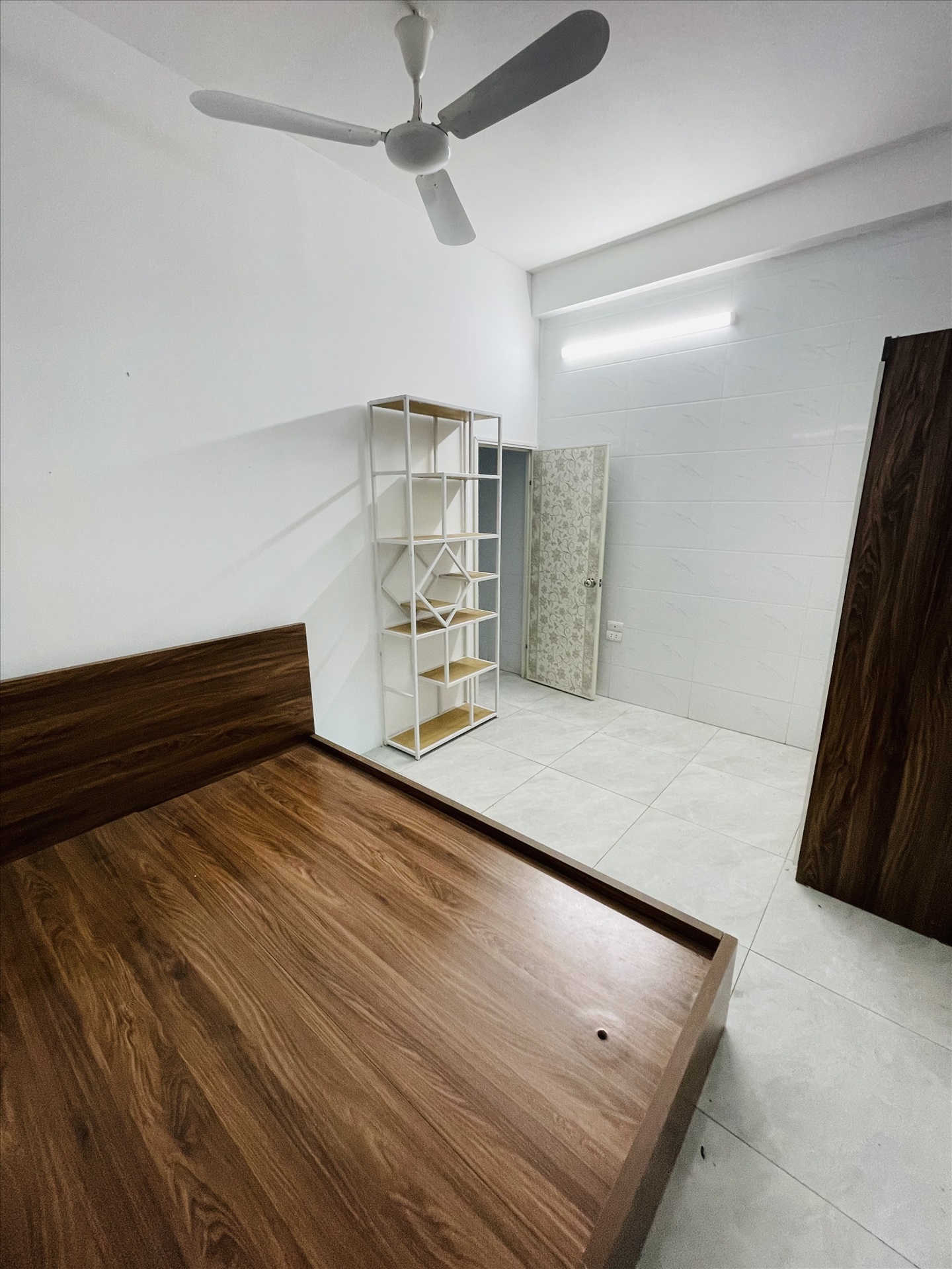 Phòng trọ BP Home Mễ Trì Hạ - Nam Từ Liêm - Phòng (*)
