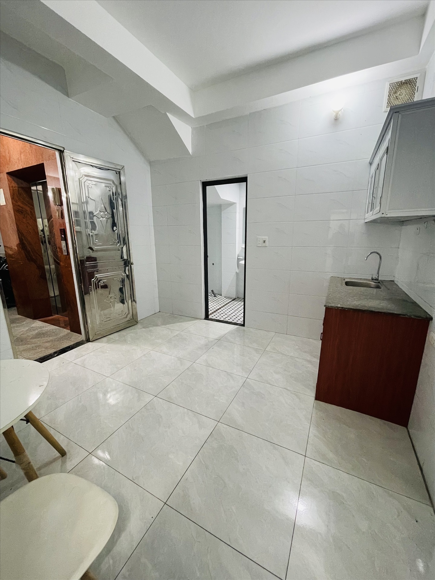 Phòng trọ BP Home Mễ Trì Hạ - Nam Từ Liêm - Phòng (*)