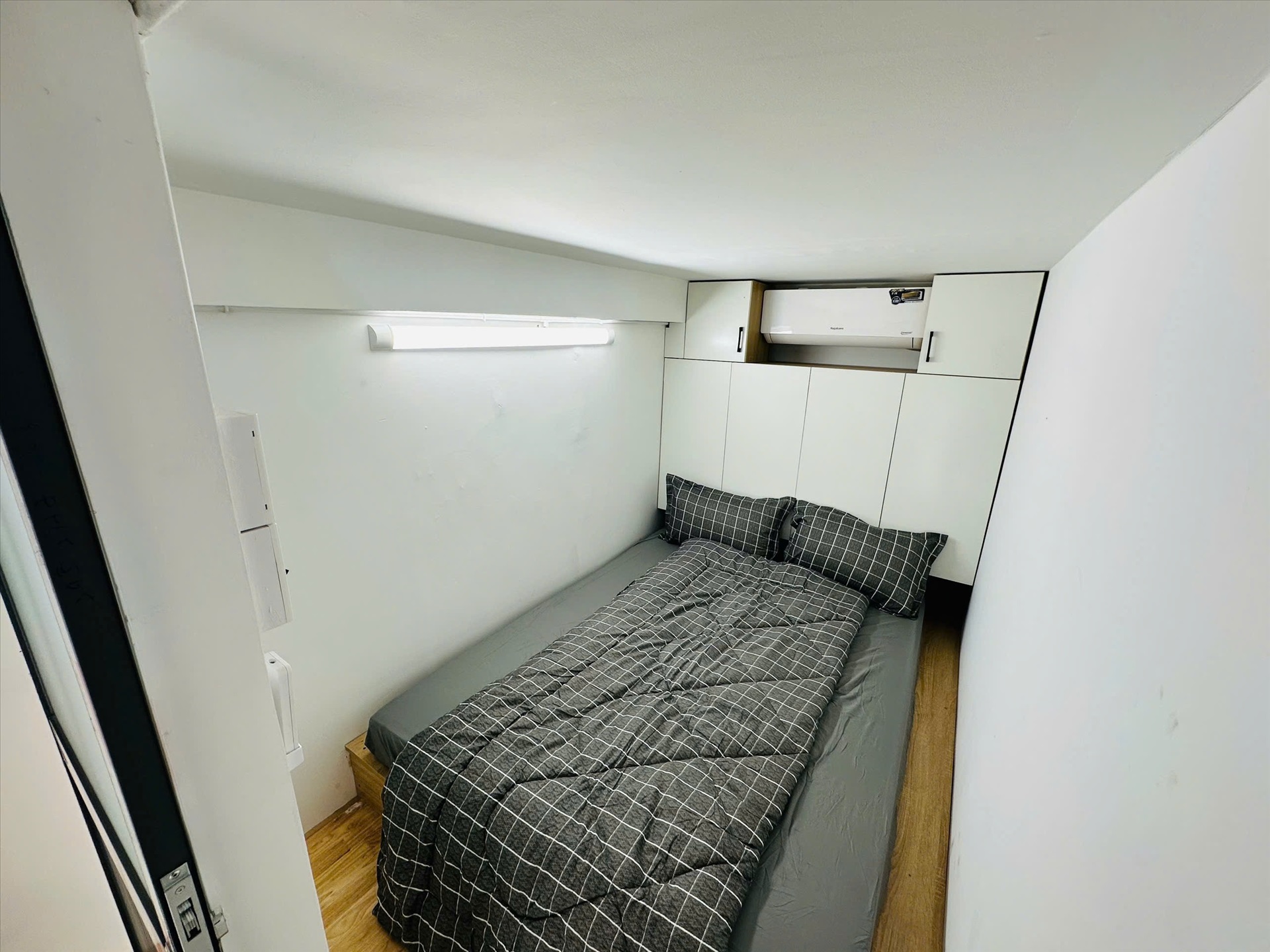 Phòng trọ Duplex 35m2 tại AT Home Nguyễn Hồng Đào - Tân Bình - Phòng ngủ