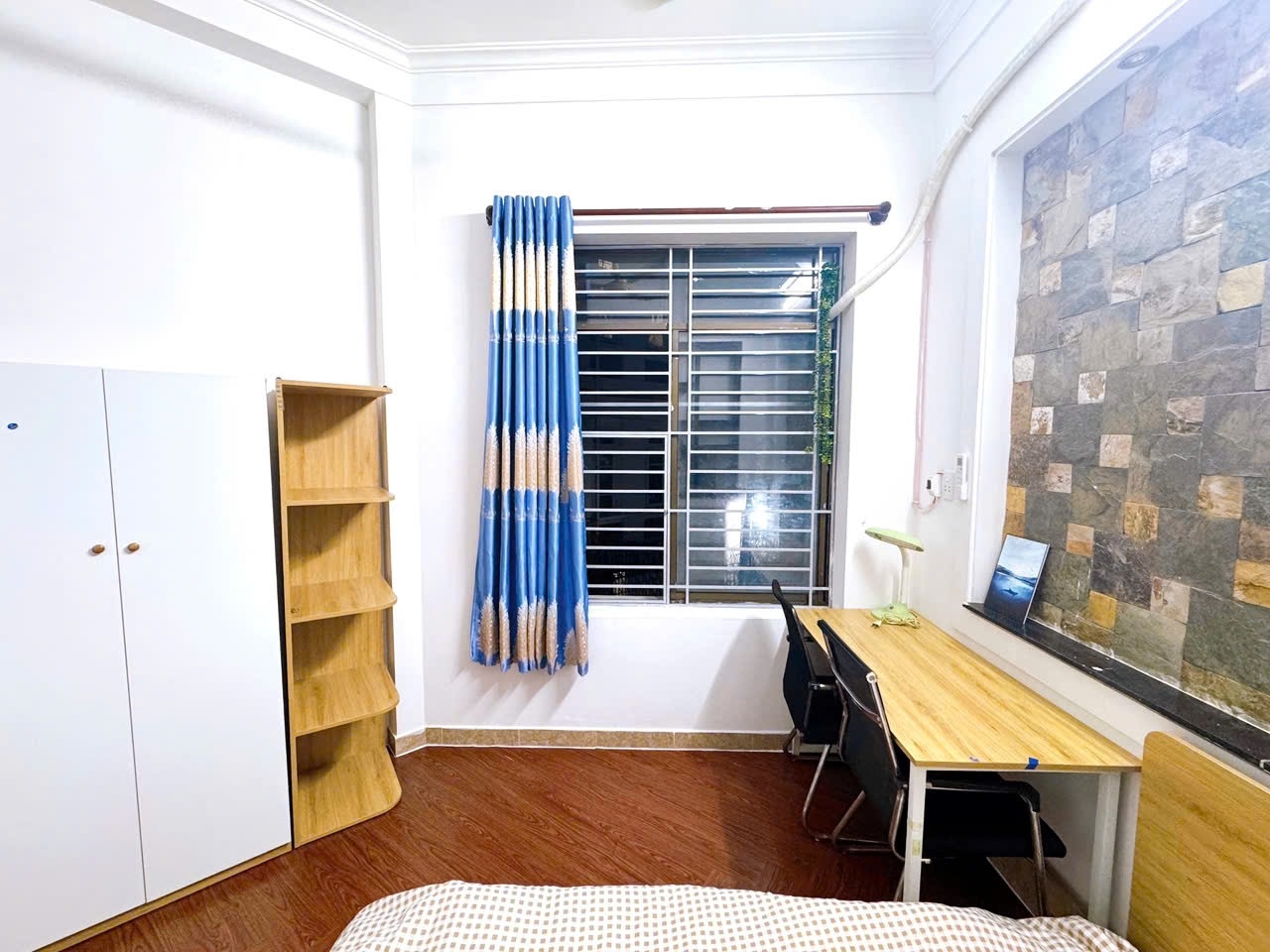 Phòng trọ AV House Hậu Giang - Tân Bình
