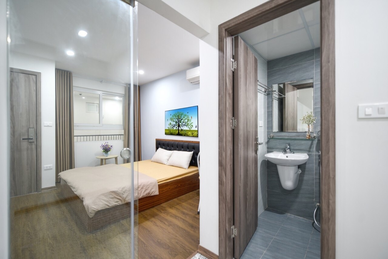 Phòng trọ LT Apartment Trần Thái Tông - Cầu Giấy - Phòng (*)