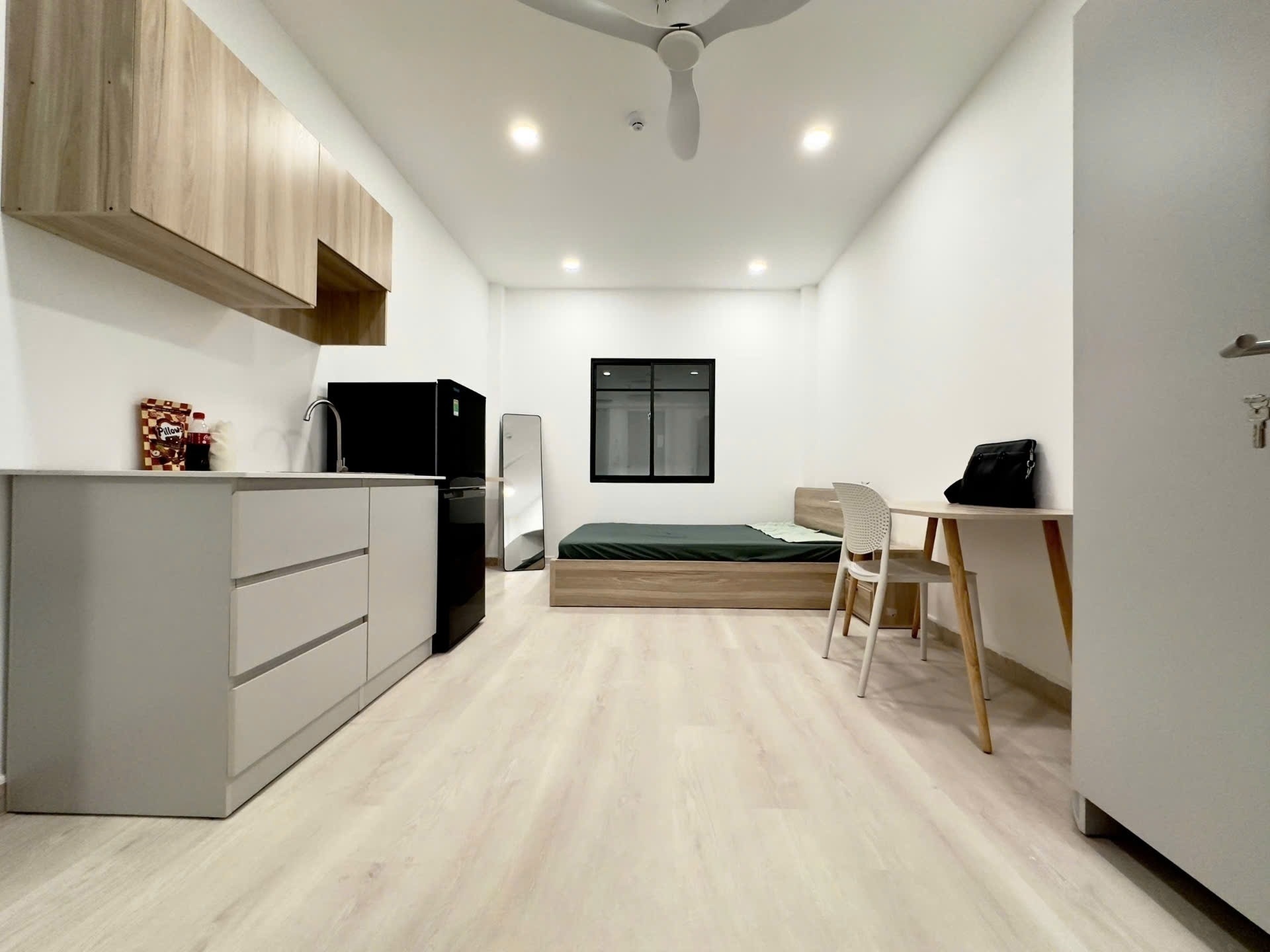 Phòng trọ AN Home Lý Thường Kiệt - Quận 10 - Phòng (*)