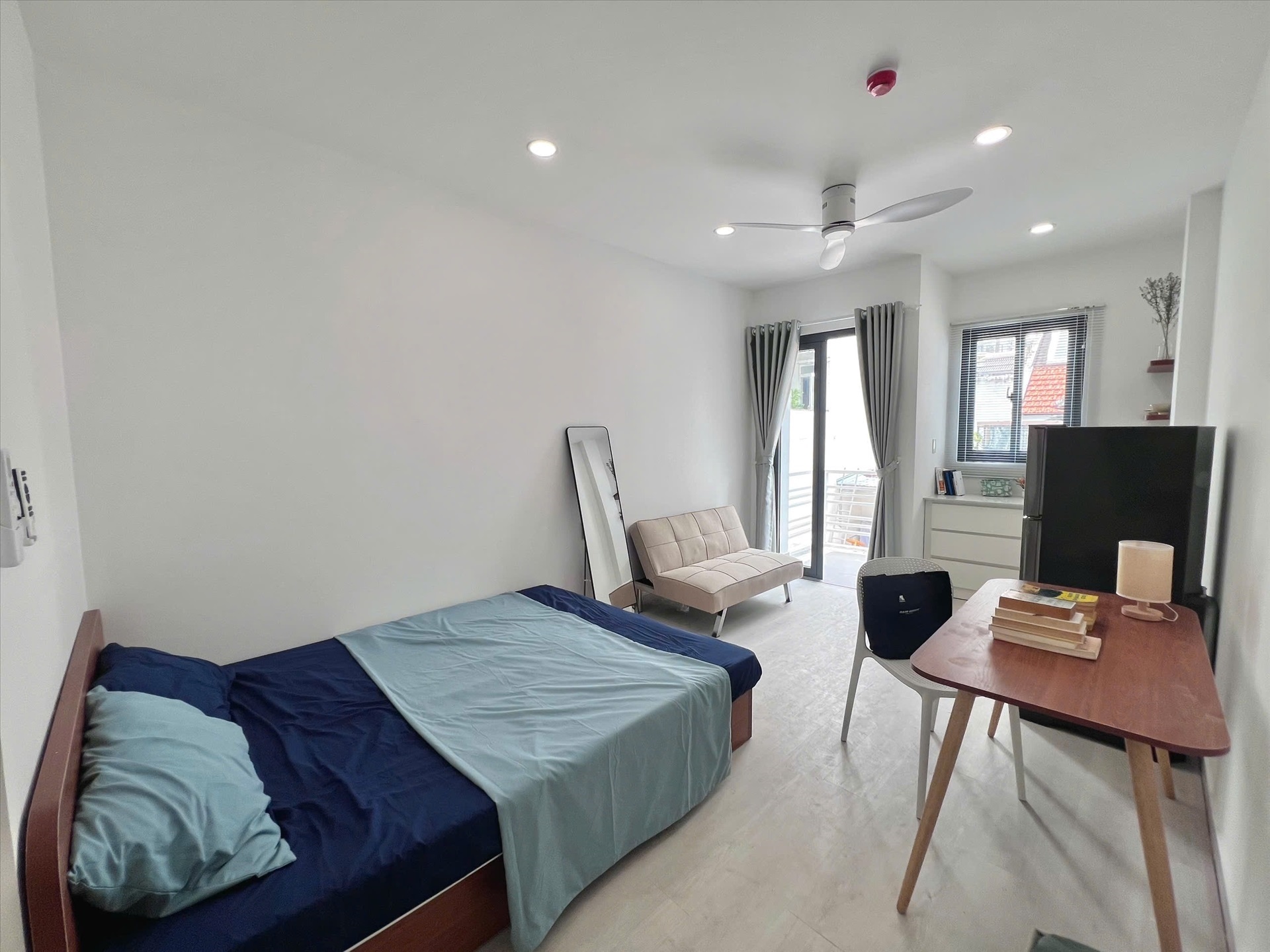 Phòng trọ AN Home Lý Thường Kiệt - Quận 10 - Phòng (*)