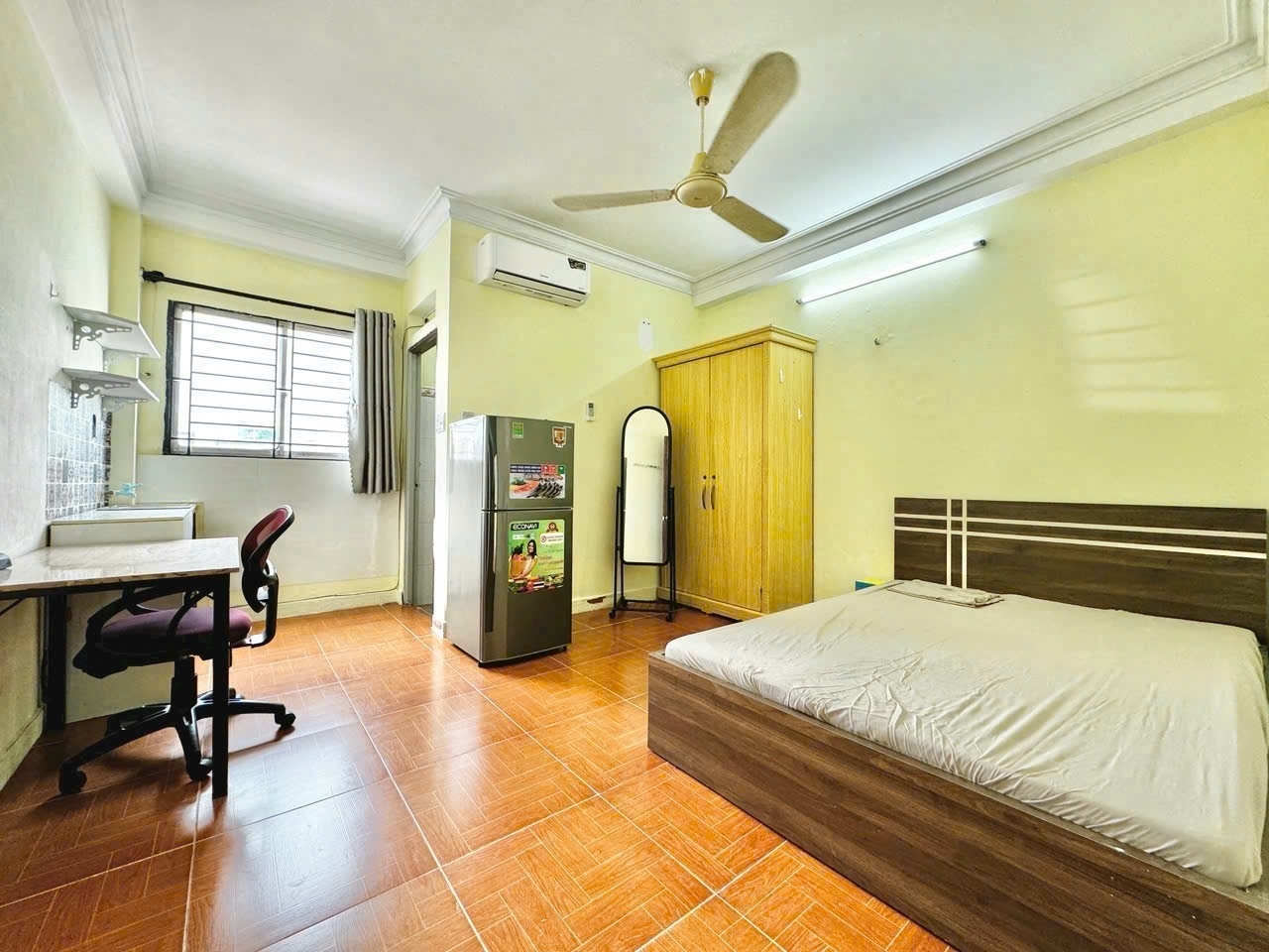 Phòng trọ CH Home Nhiêu Tứ - Phú Nhuận - Phòng (*)