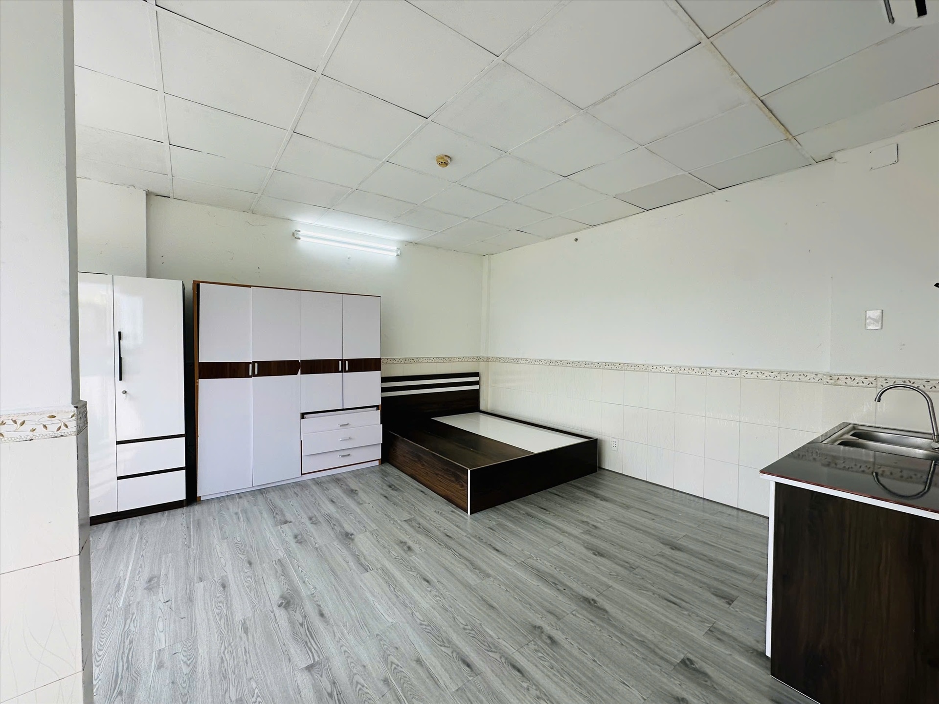 Phòng trọ Studio 30m2 tại AT Room Nguyễn Hồng Đào - Tân Bình - Phòng ngủ