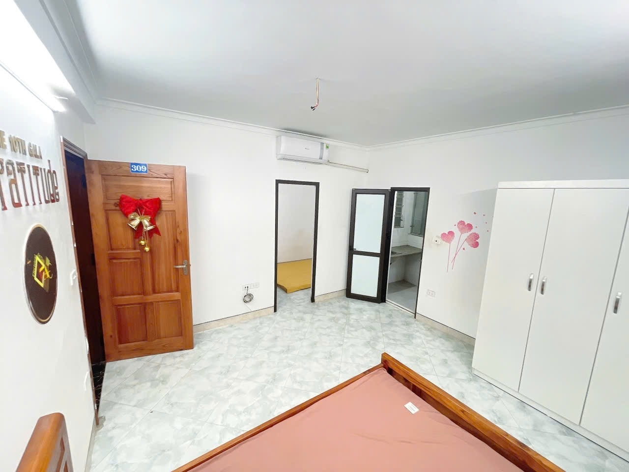 Phòng trọ HappyHomes Hồ Tùng Mậu - Cầu Giấy - Phòng (*)