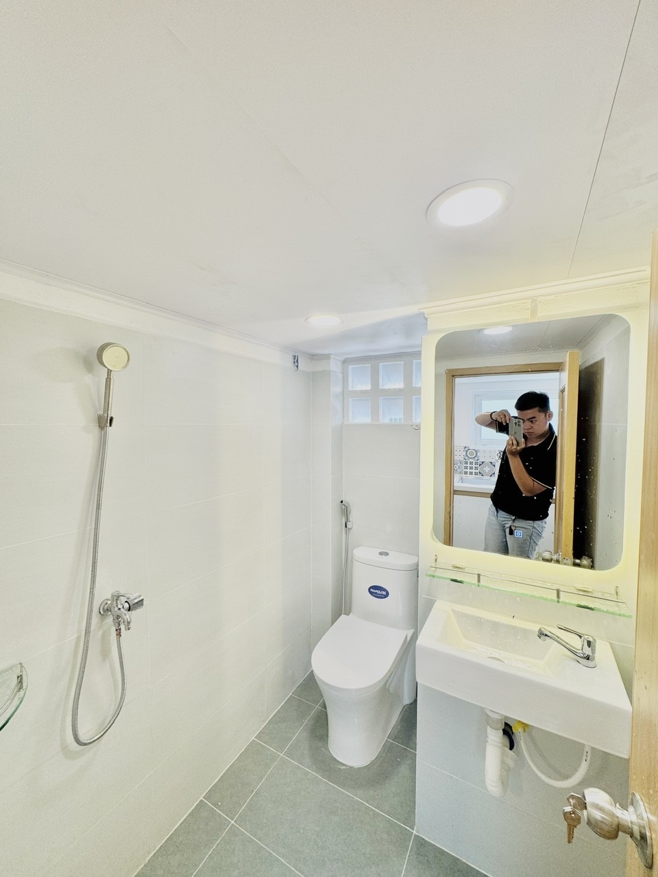 Phòng trọ Duplex 35m2 tại TA House Vườn Lài - Quận 12 - Phòng tắm