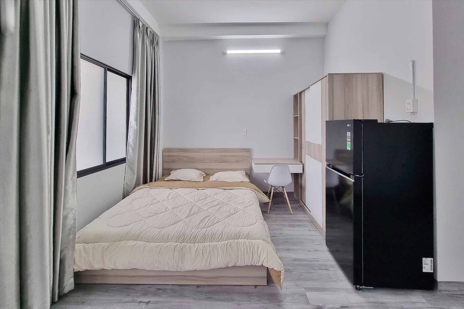 Phòng trọ Cozy Home Hoàng Sa - Tân Bình - Phòng (*)