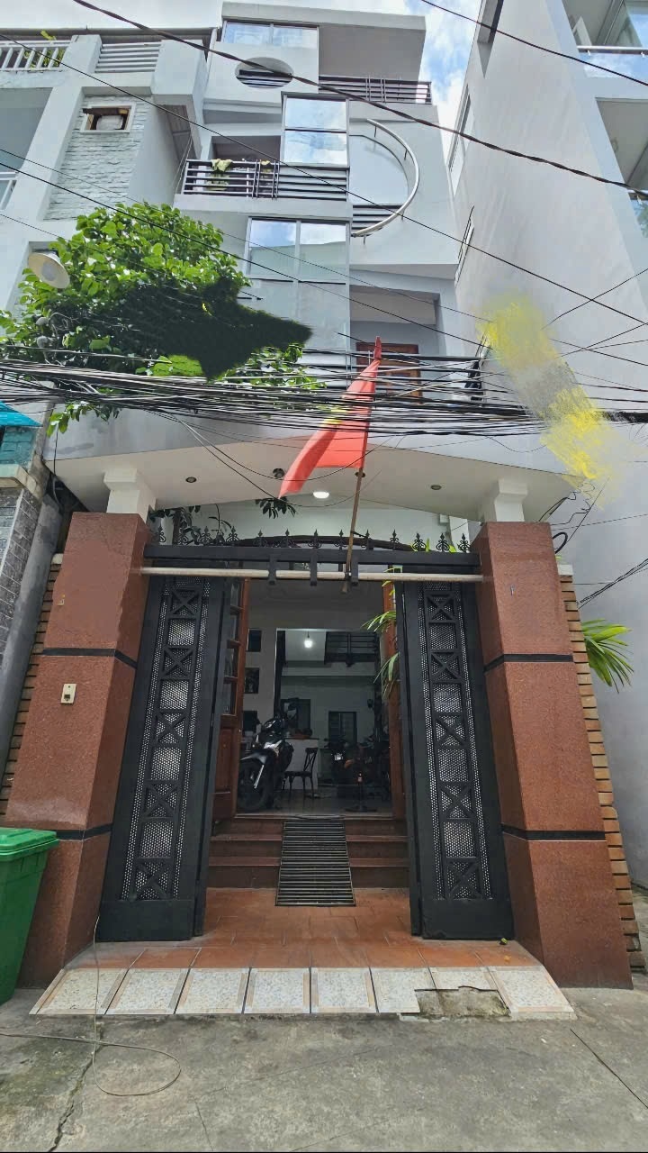 Phòng trọ ĐL House Phan Xích Long - Phú Nhuận - Toàn cảnh tòa nhà (*)