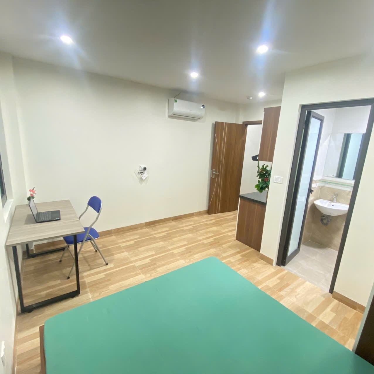 Phòng trọ NT House Đường 422B - Nam Từ Liêm - Phòng (*)