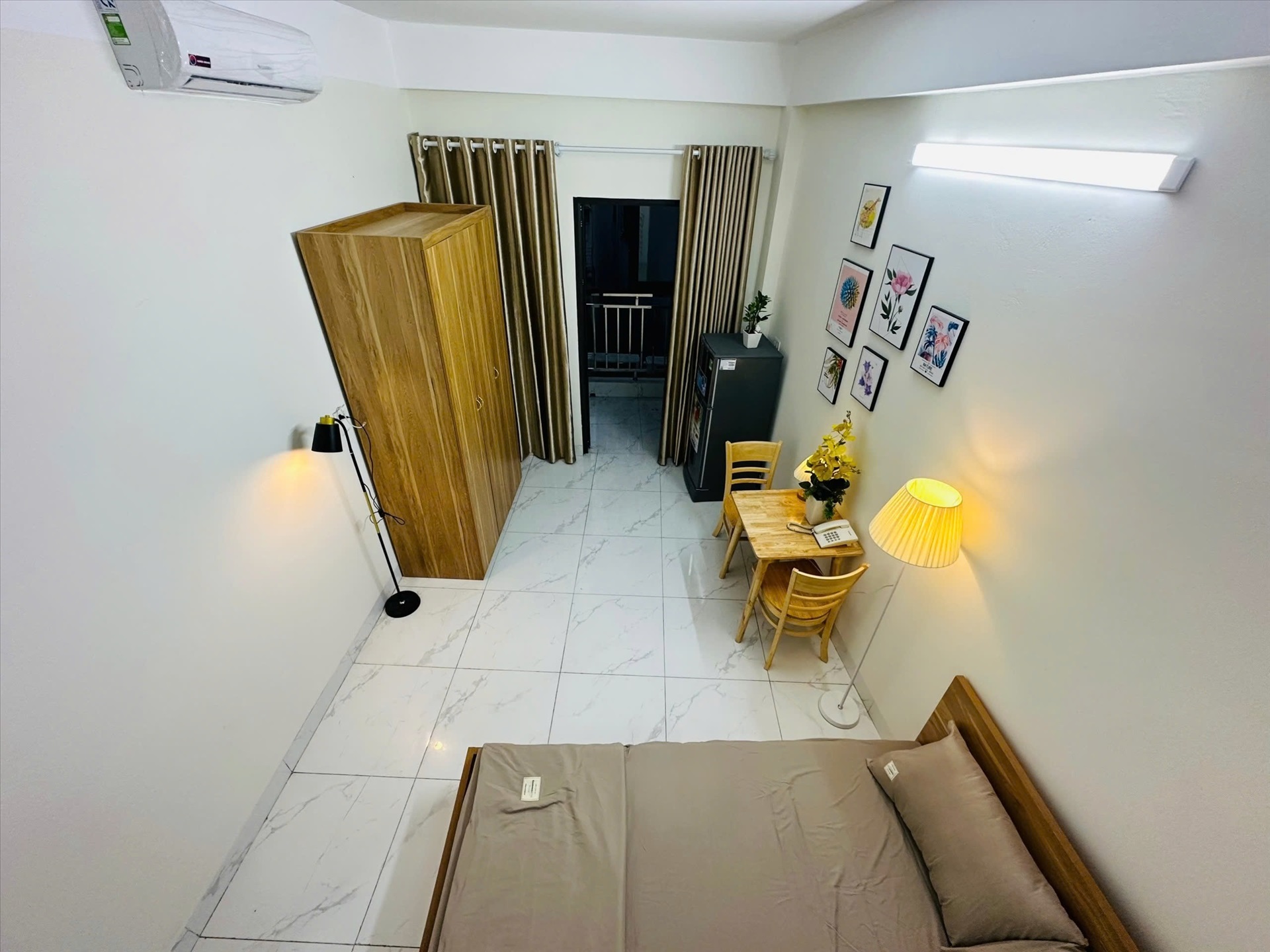 Phòng trọ Duplex 20m2 tại AV Homes Trần Thái Tông - Cầu Giấy - Phòng khách