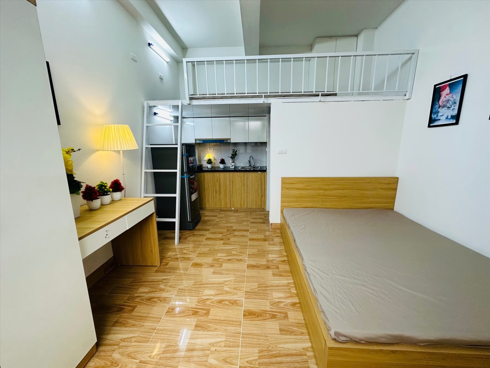 Phòng trọ AV Homes Đội Cấn - Ba Đình - Phòng (*)