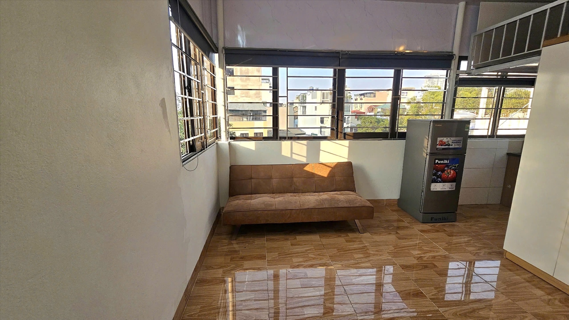 Phòng trọ Duplex 28m2 tại AV Homes Đội Cấn - Ba Đình - Phòng khách