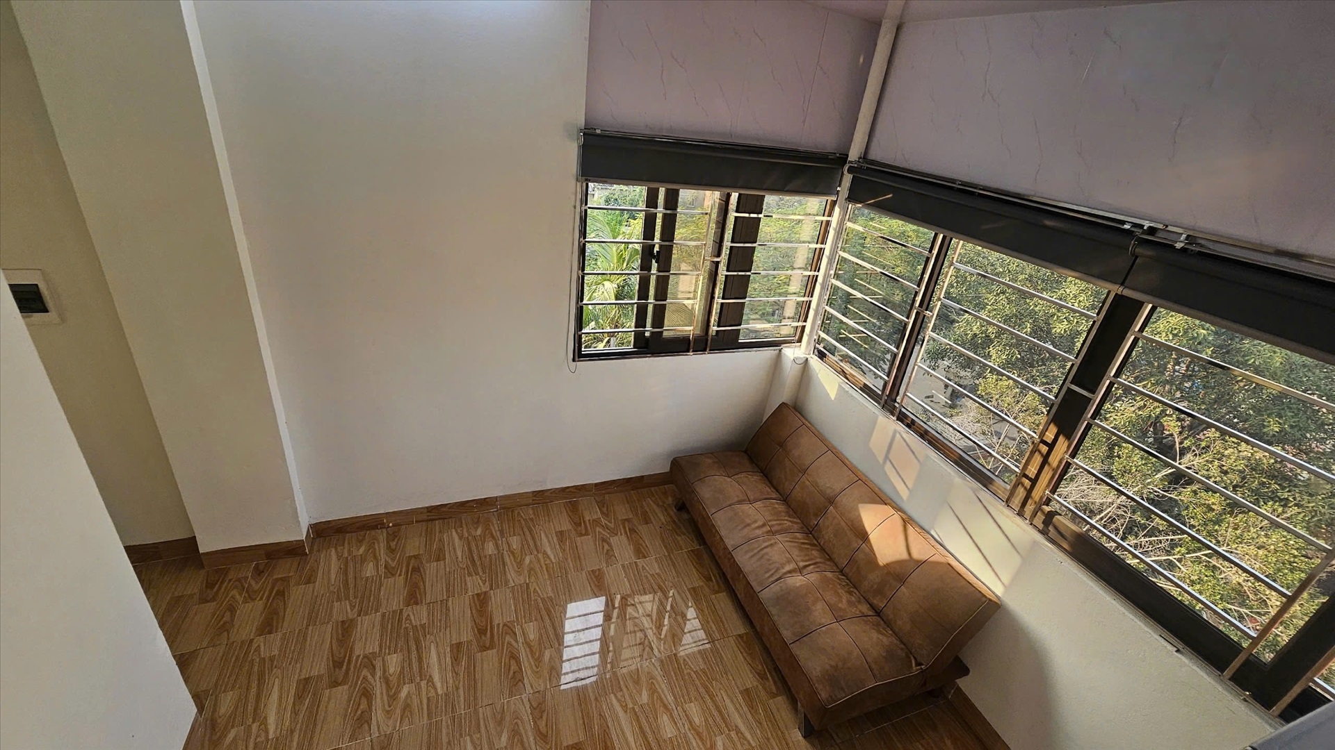 Phòng trọ Duplex 28m2 tại AV Homes Đội Cấn - Ba Đình - Phòng khách
