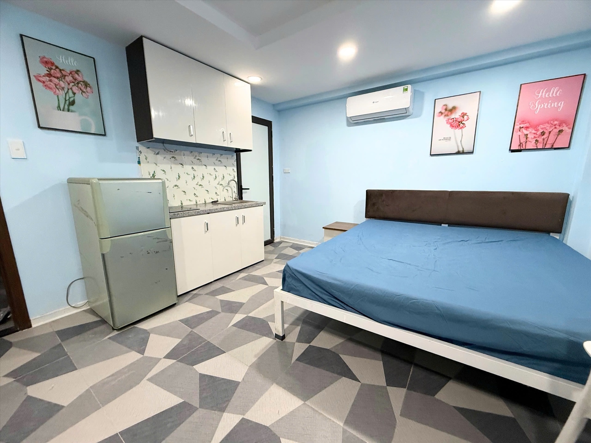 Phòng trọ Studio 30m2 tại Kevin Apartment Trần Duy Hưng - Cầu Giấy - Phòng bếp