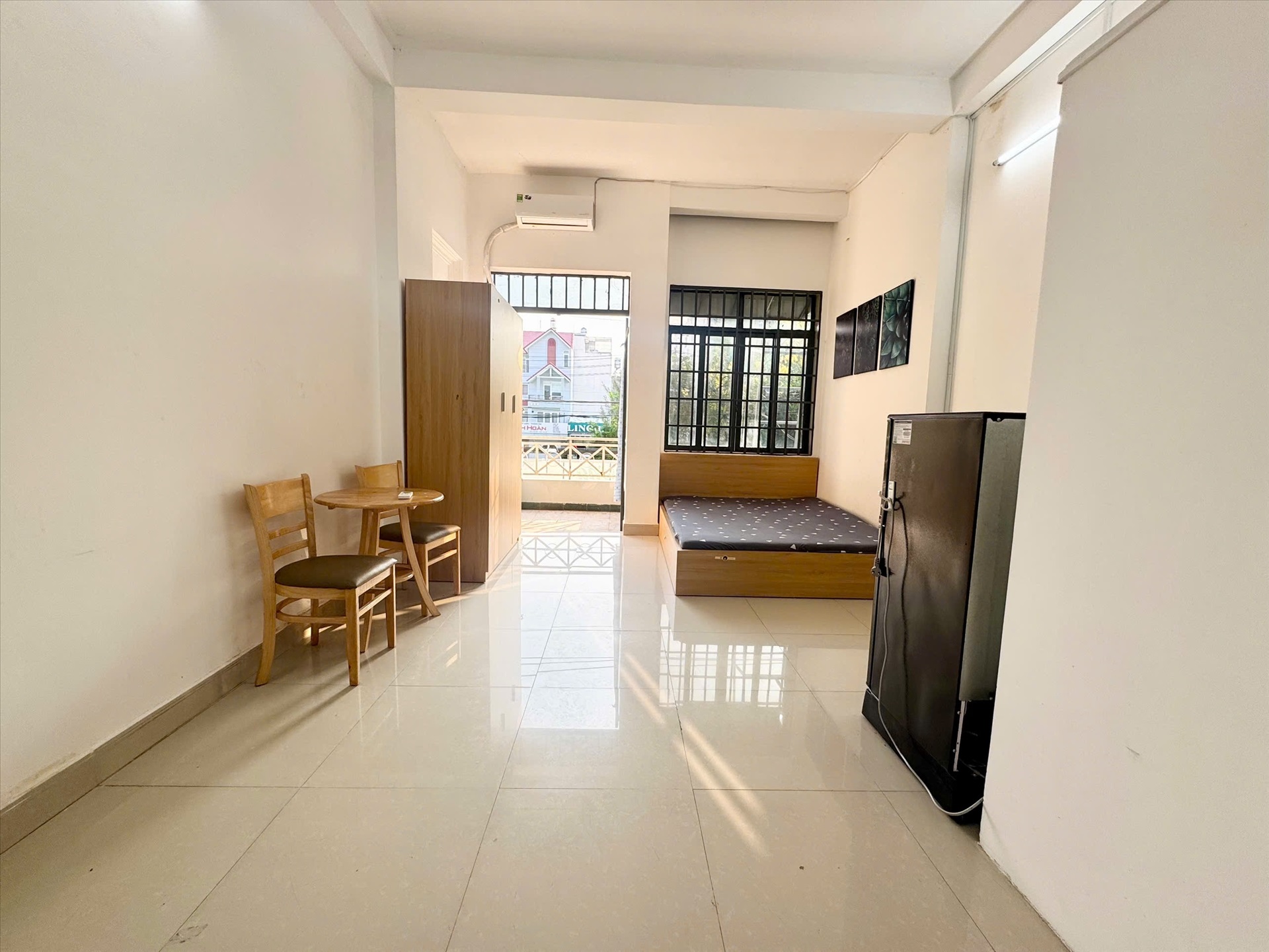 Phòng trọ MP Houes Đường D9 - Tân Phú - Phòng (*)