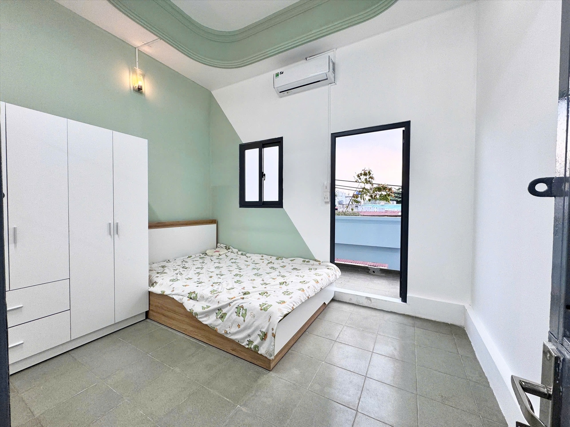 Phòng trọ MP House Nguyễn Nghiêm - Tân Phú - Phòng (*)