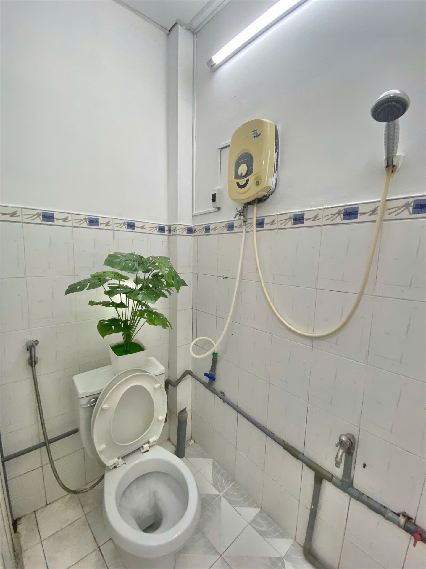 Phòng trọ Studio 40m2 tại NQ Housing Đặng Dung - Quận 1 - Phòng tắm