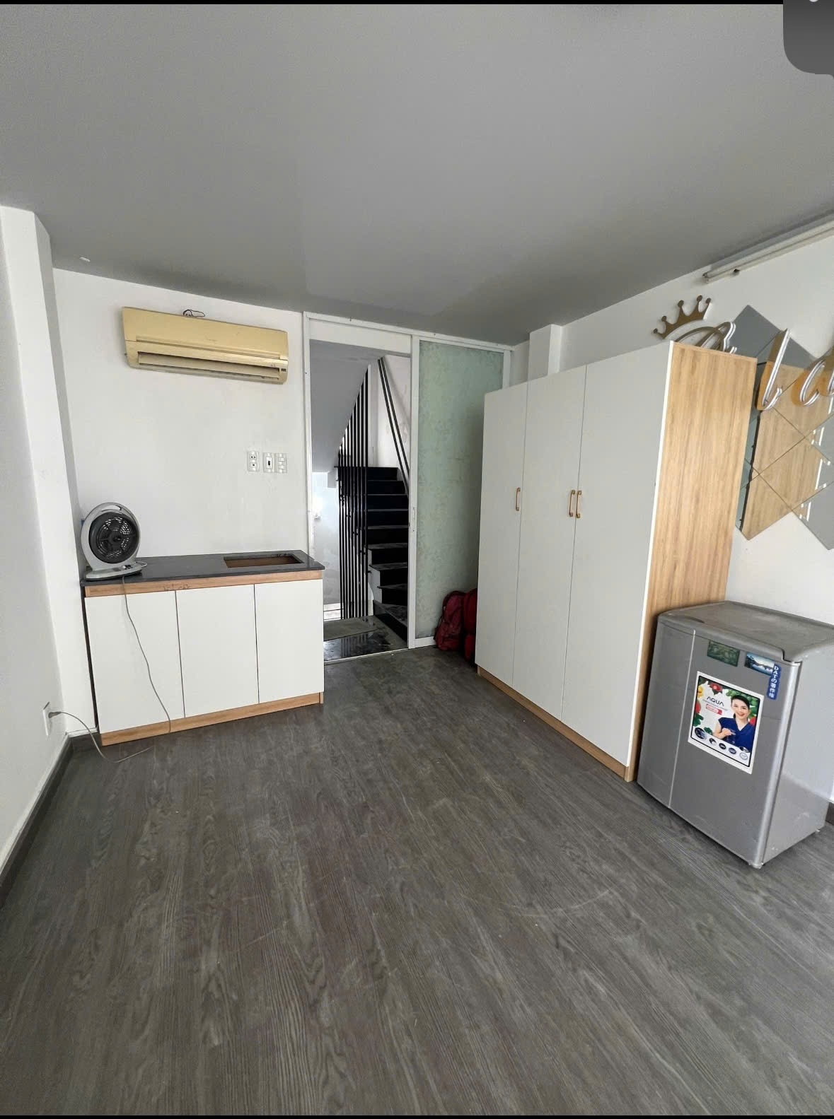 Phòng trọ NQ Housing Nguyễn Đình Chiểu - Quận 1 - Phòng (*)