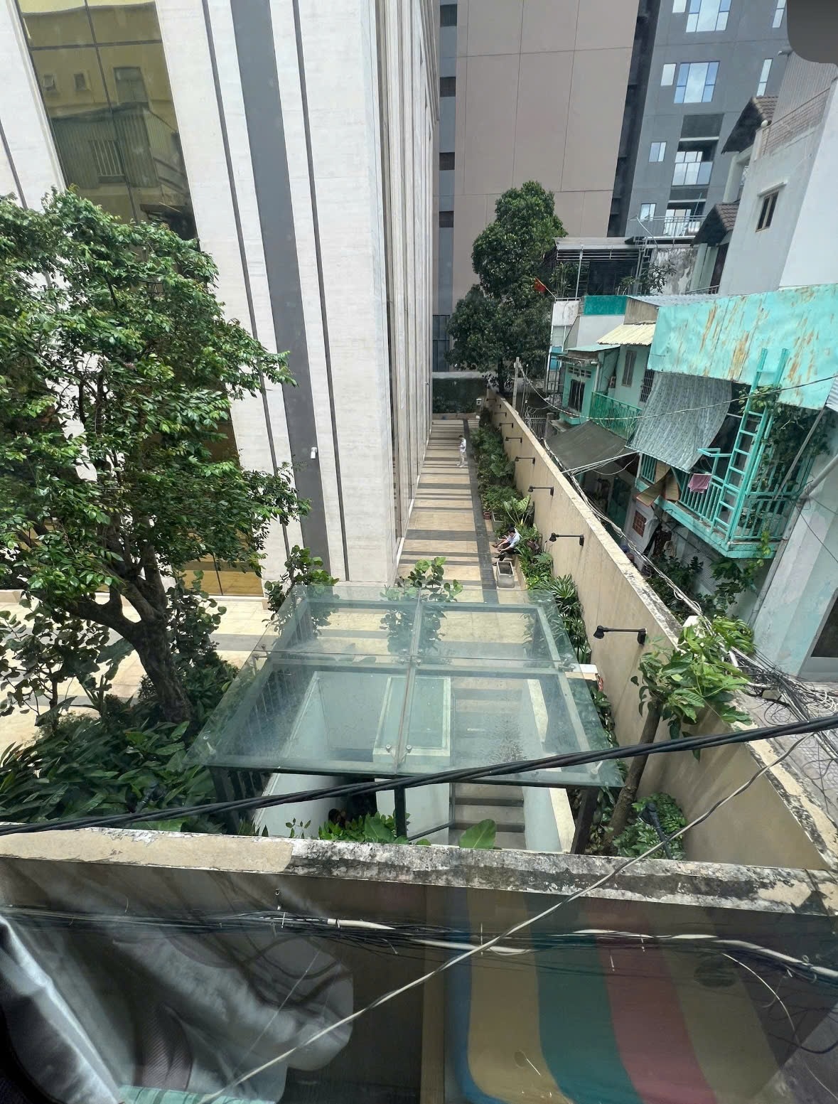 Phòng trọ Studio 25m2 tại NQ Housing Nguyễn Đình Chiểu - Quận 1 - Ban công
