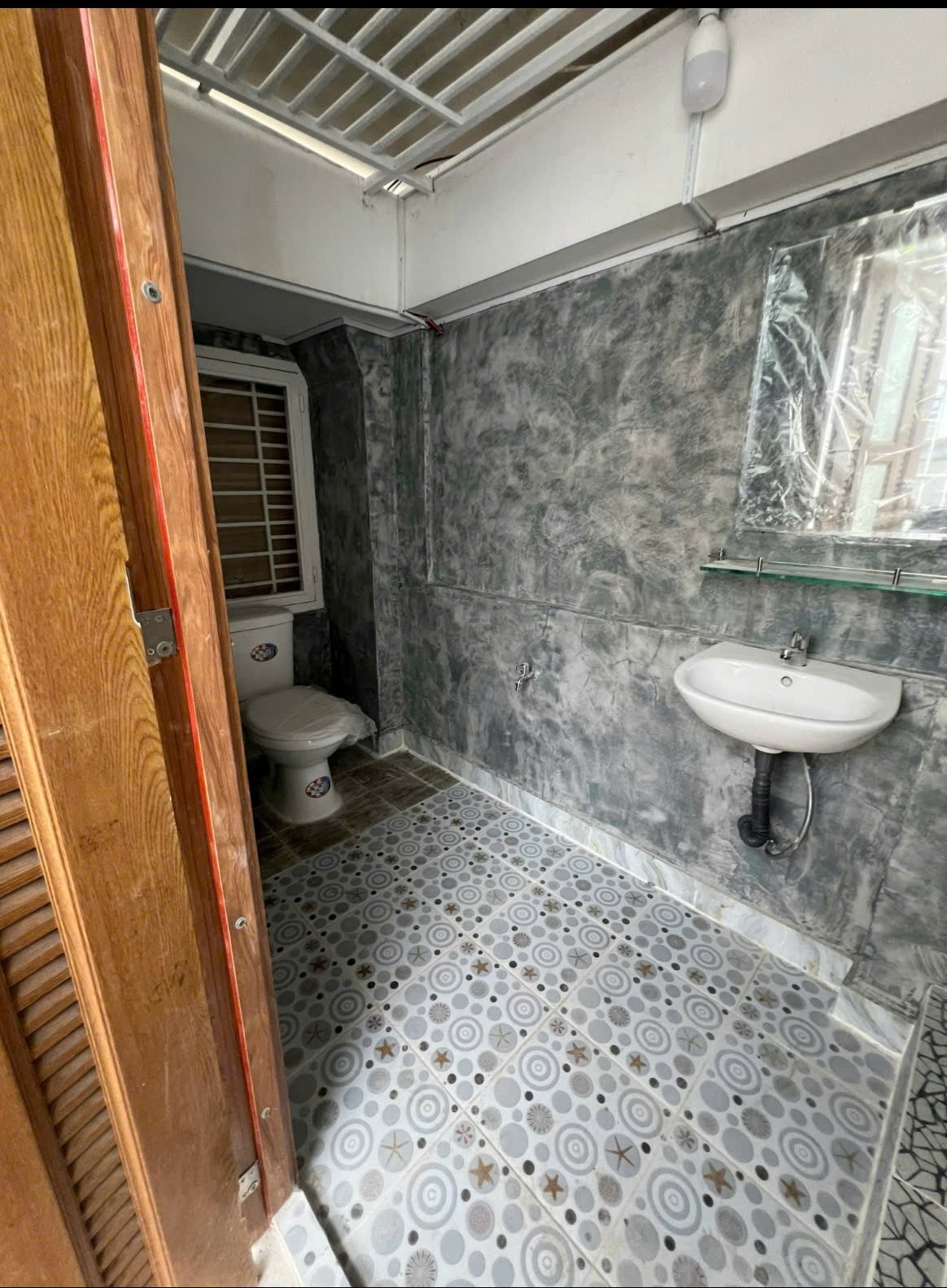 Phòng trọ 1 Phòng ngủ 30m2 tại NQ Housing Hoa Hồng - Phú Nhuận - Phòng tắm