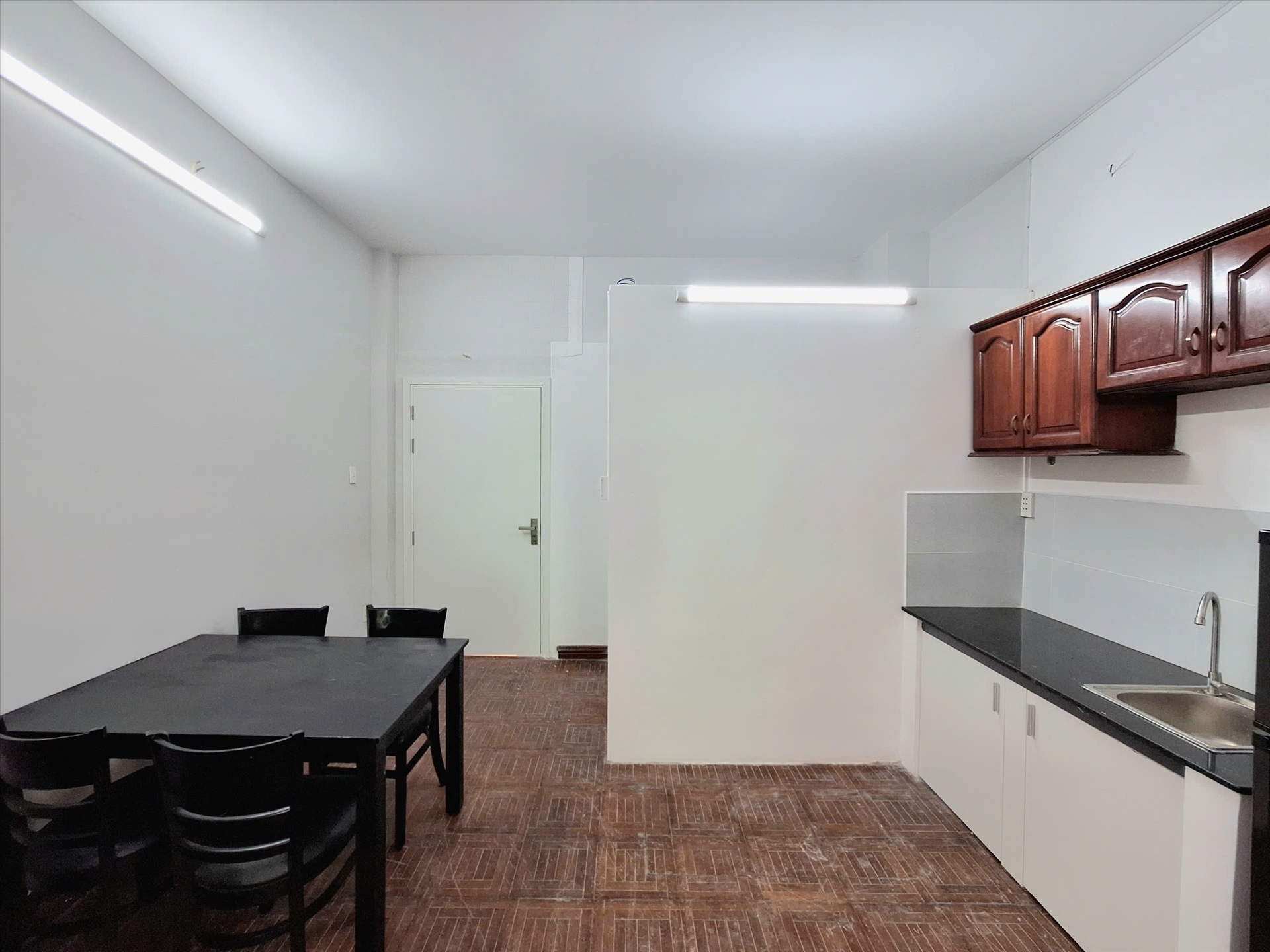 Phòng trọ 2 Phòng ngủ 60m2 tại MP House Nguyễn Sơn - Tân Phú - Phòng khách