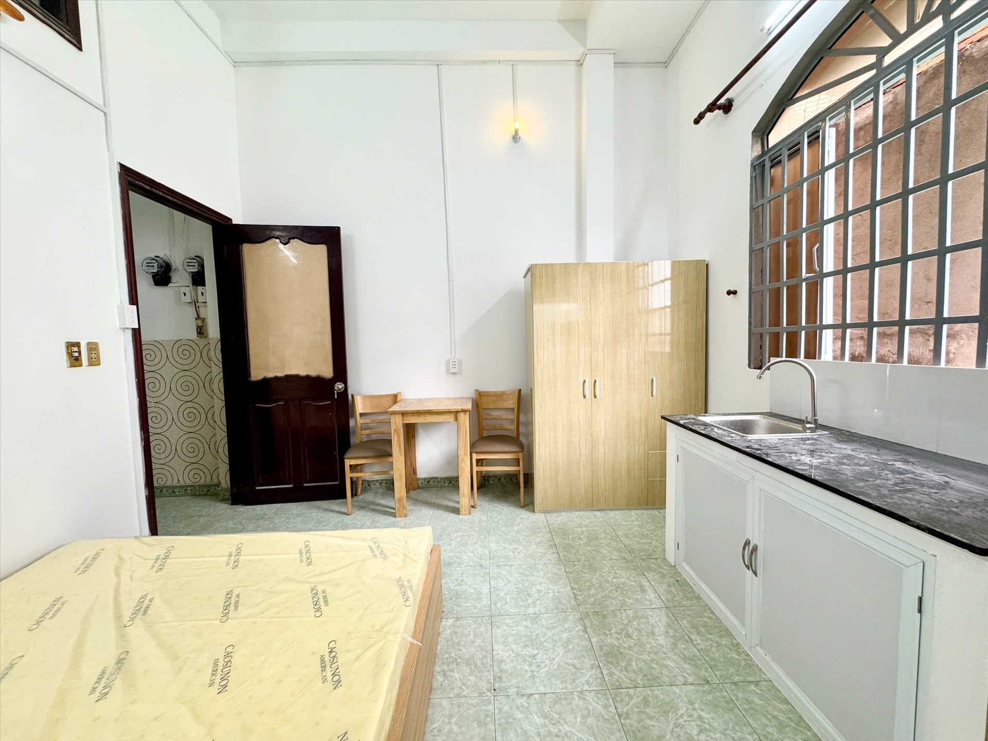 Phòng trọ Studio 25m2 tại MP House Lê Lư - Tân Phú - Góc làm việc