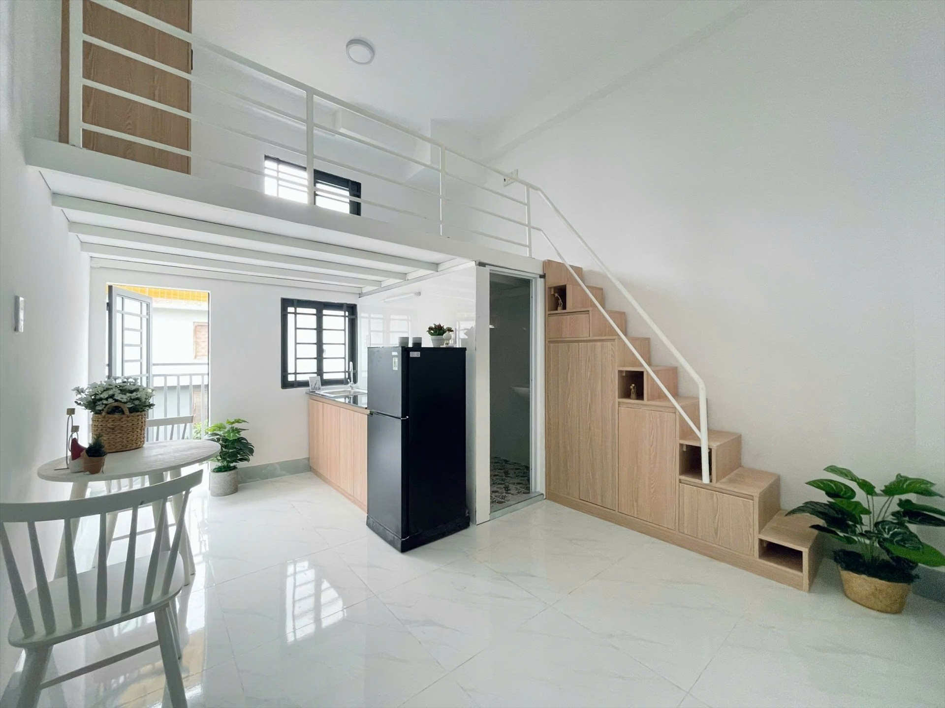 Phòng trọ Royal House Đường số 51 - Thủ Đức - Phòng (*)