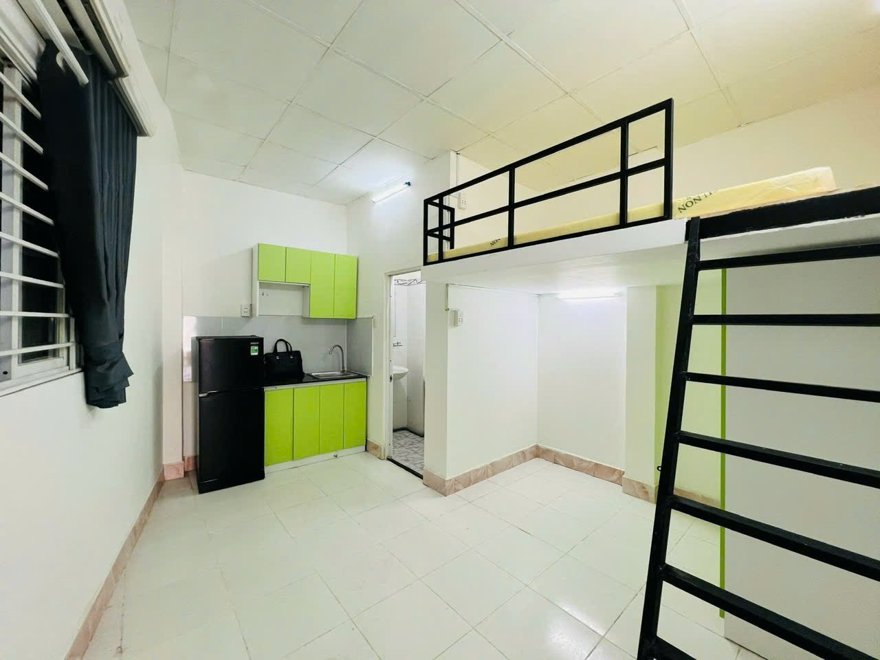 Phòng trọ Duplex 25m2 tại Maison House Cách Mạng Tháng 8 - Quận 3 - Phòng khách