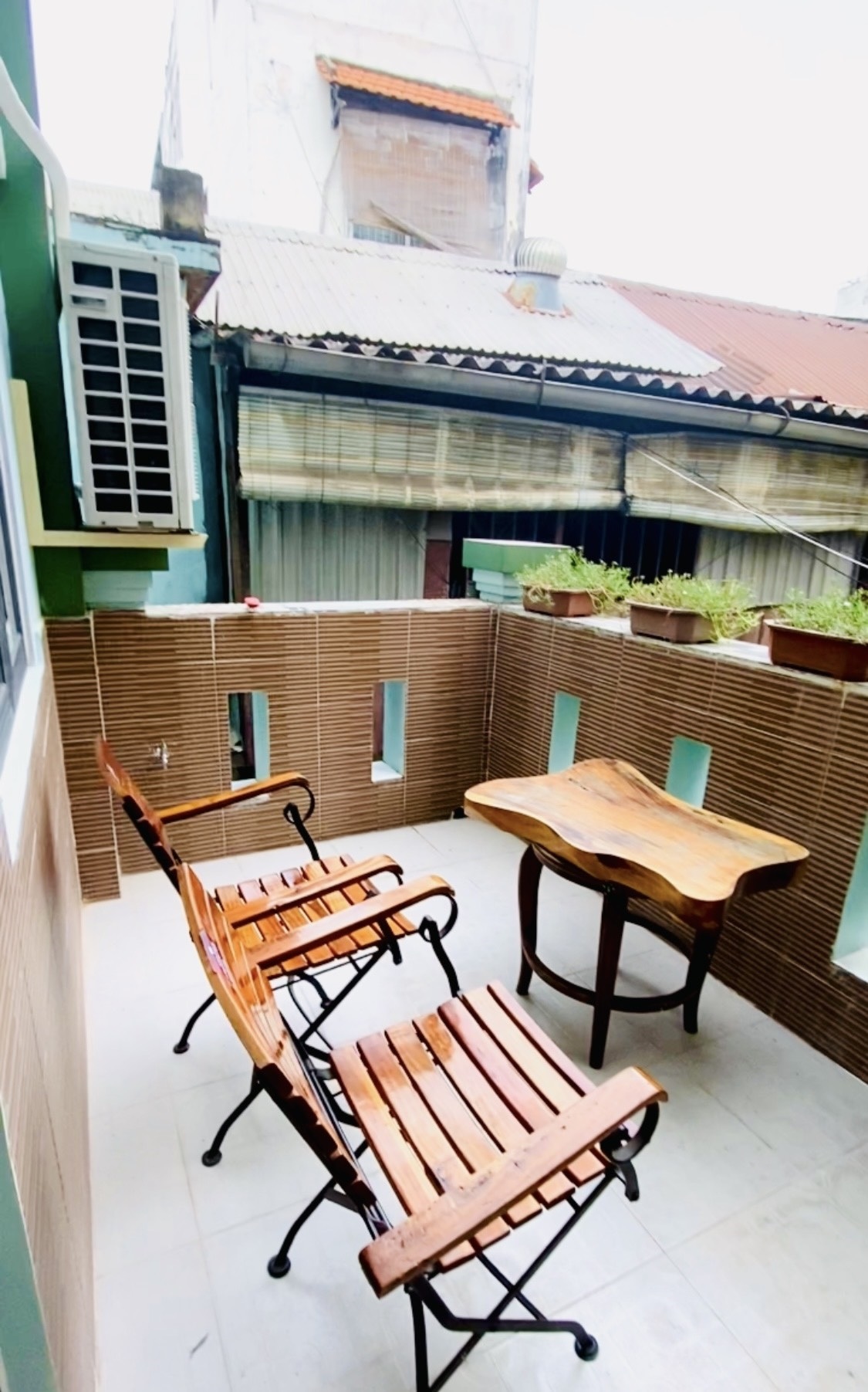 Phòng trọ Studio 40m2 tại NQ Housing Phan Ngữ - Quận 1 - Ban công