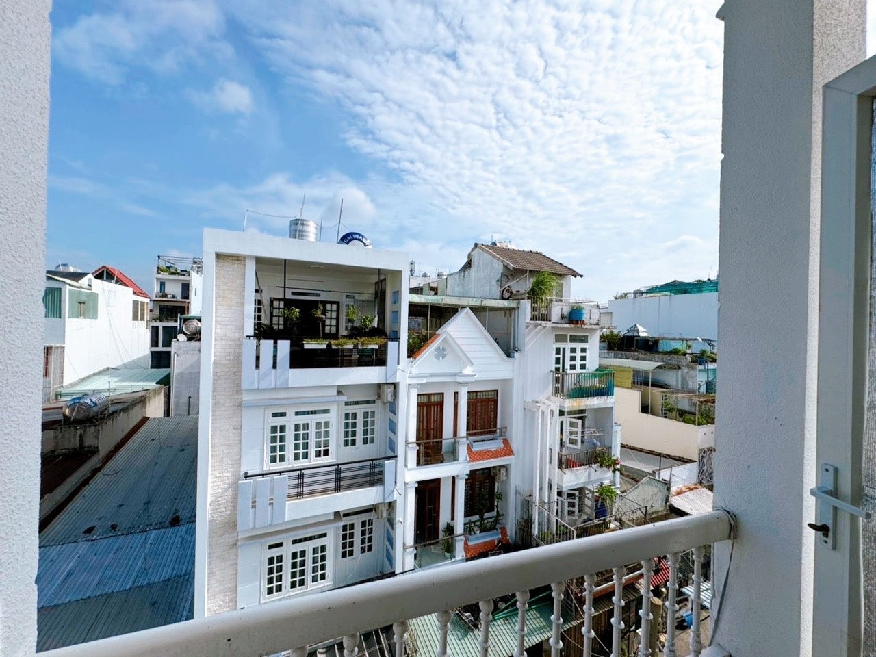 Phòng trọ Studio 35m2 tại AV House Bùi Quang Là - Gò Vấp - Ban công