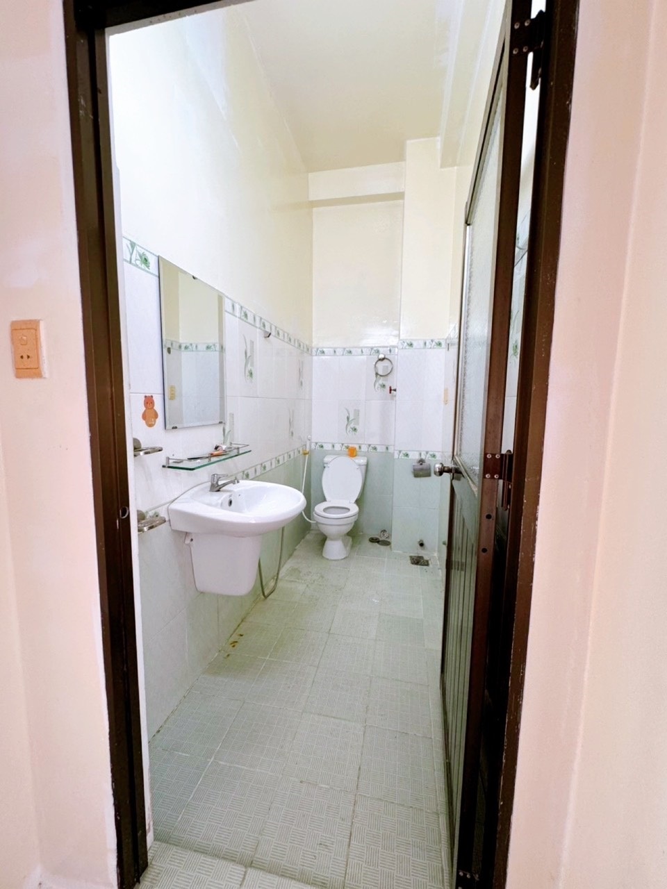Phòng trọ Studio 35m2 tại AV House Bùi Quang Là - Gò Vấp - Phòng tắm