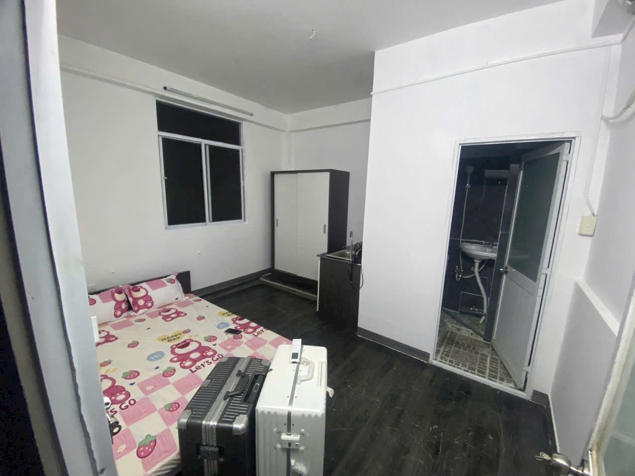Phòng trọ NQ Housing 1 Điện Biên Phủ - Bình Thạnh - Phòng (*)