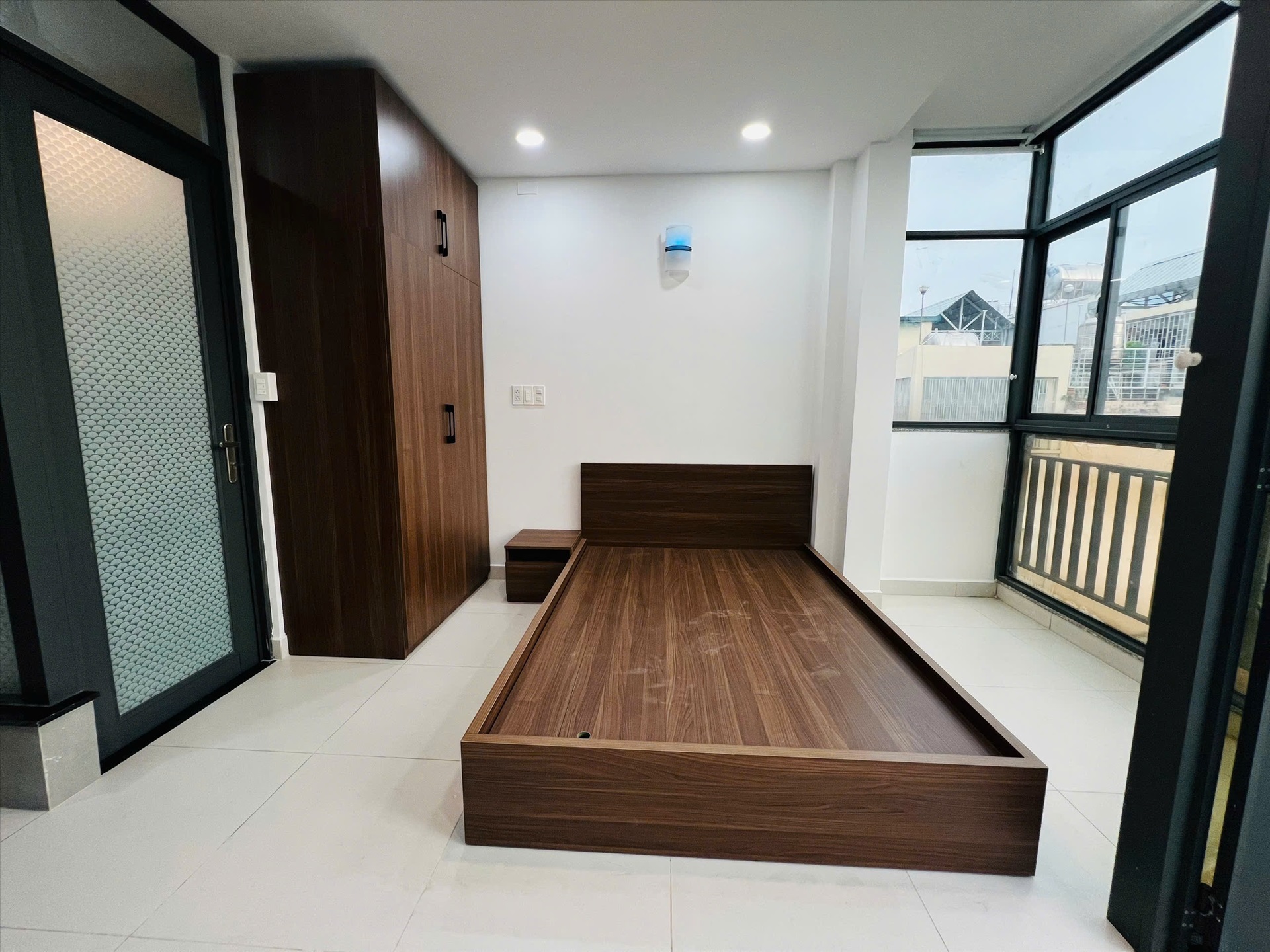 Phòng trọ Studio 25m2 tại PTB Home Trần Hưng Đạo - Quận 1 - Phòng ngủ