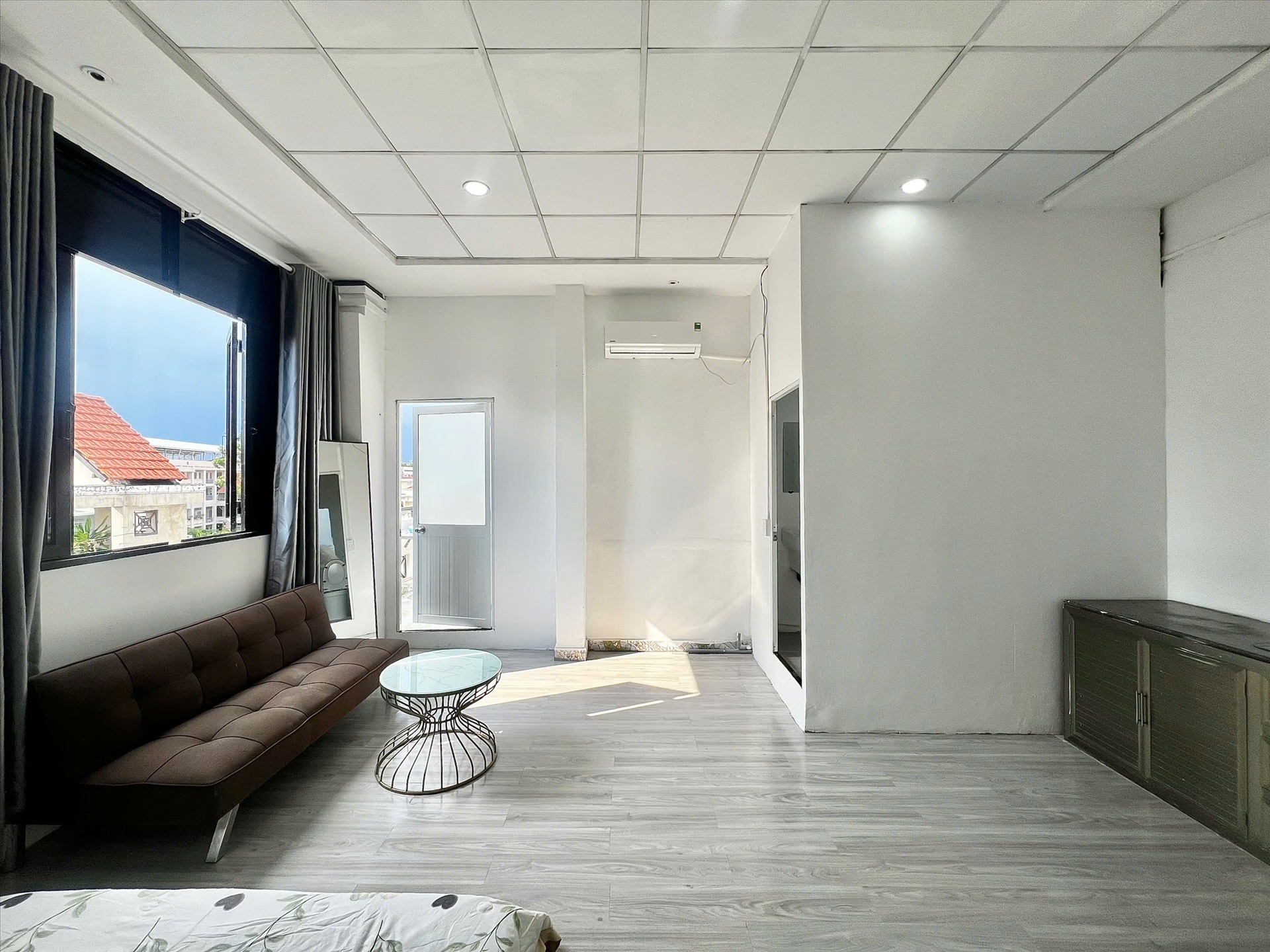 Phòng trọ 1 Phòng ngủ 40m2 tại Diamond House Nguyễn Thông - Quận 3 - Phòng khách