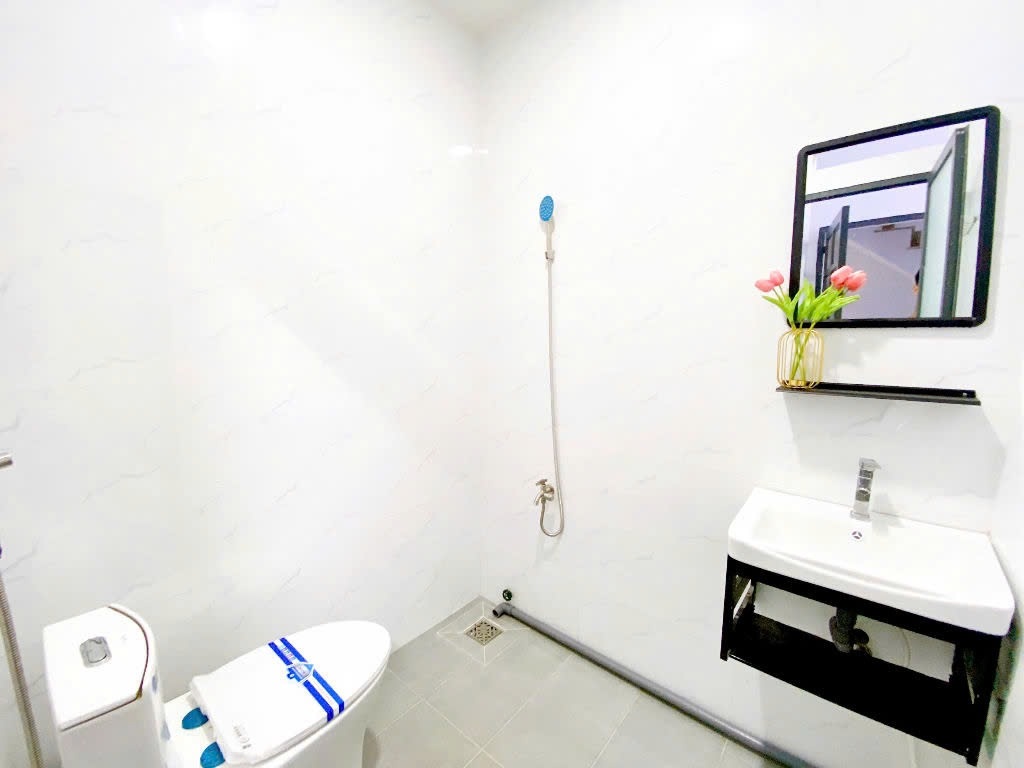 Phòng trọ Duplex 25m2 tại Yolo House Đất Thánh - Tân Bình - Phòng tắm
