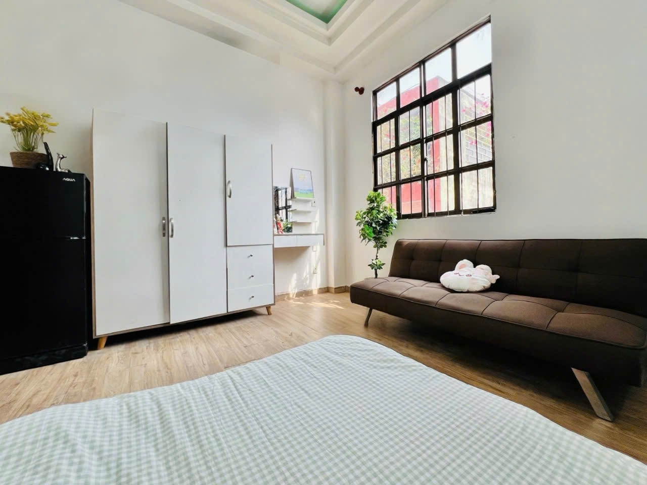 Phòng trọ Studio 25m2 tại Diamond House Nguyễn Thông - Quận 3 - Phòng khách