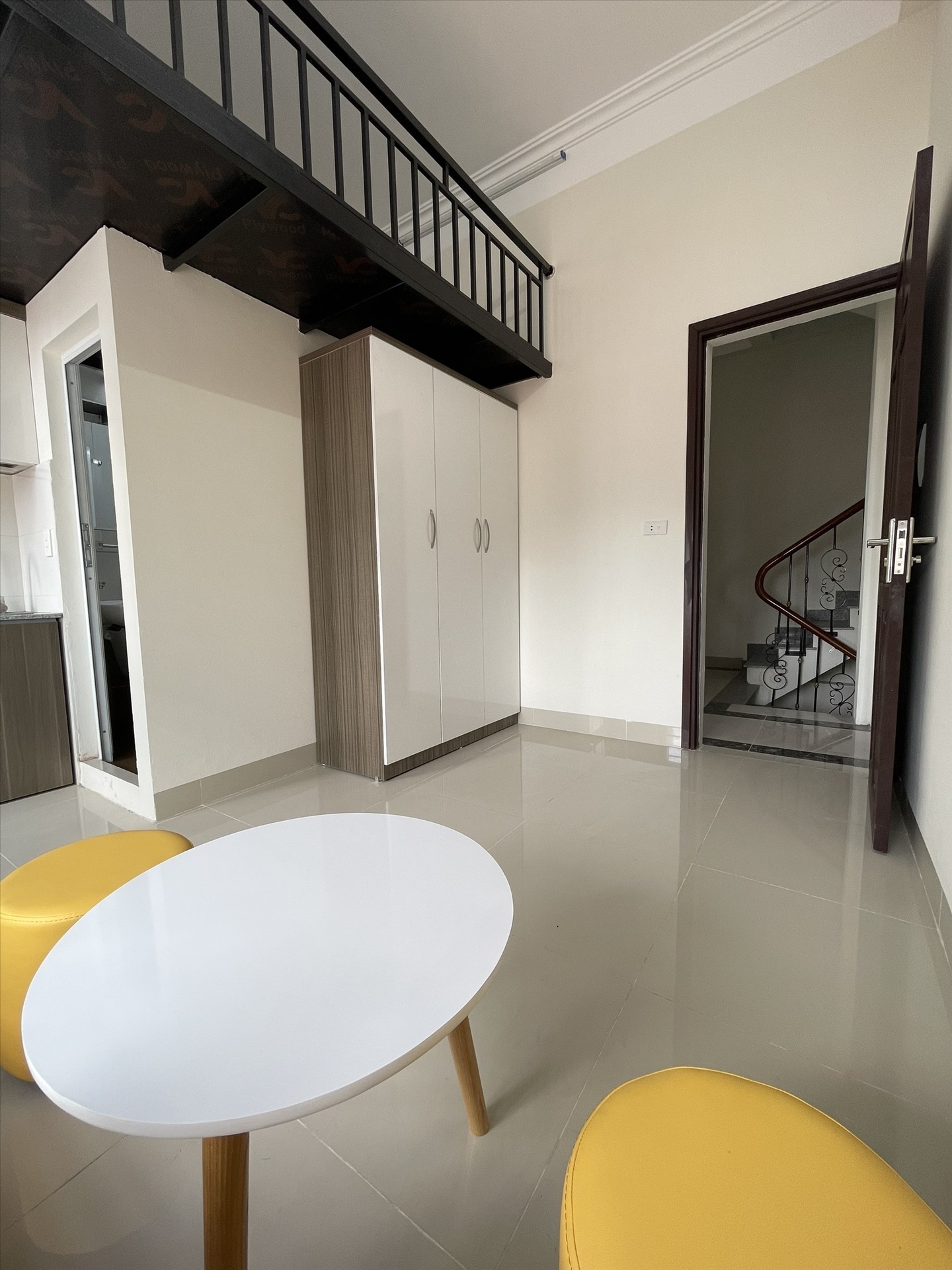 Phòng trọ TT House 2 Nguyễn Khánh Toàn - Cầu Giấy - Phòng (*)
