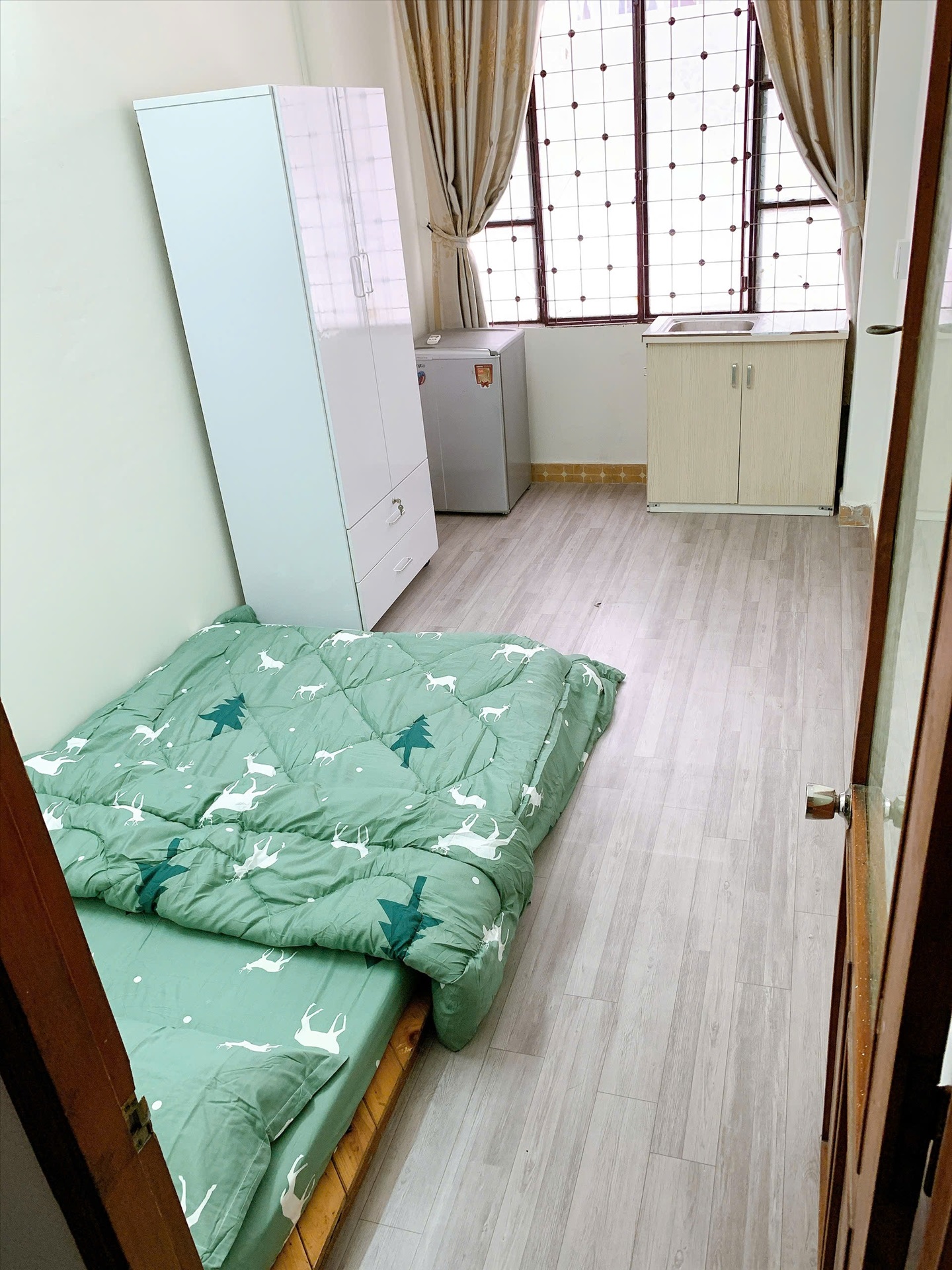 Phòng trọ CD Home Cống Quỳnh - Quận 1 - Phòng (*)