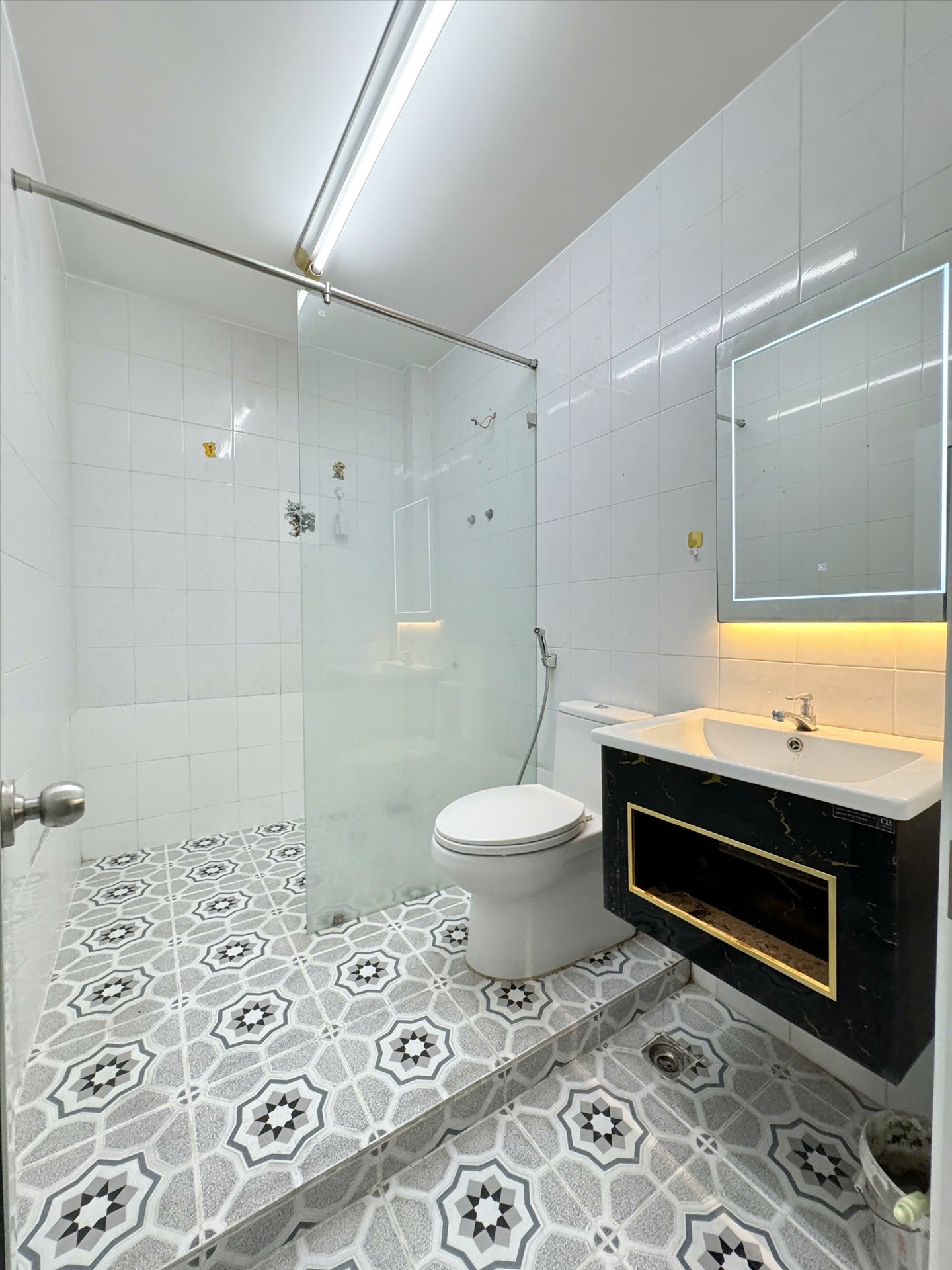 Phòng trọ 1 Phòng ngủ 40m2 tại Kinghome Ba Vân - Tân Bình - Phòng tắm