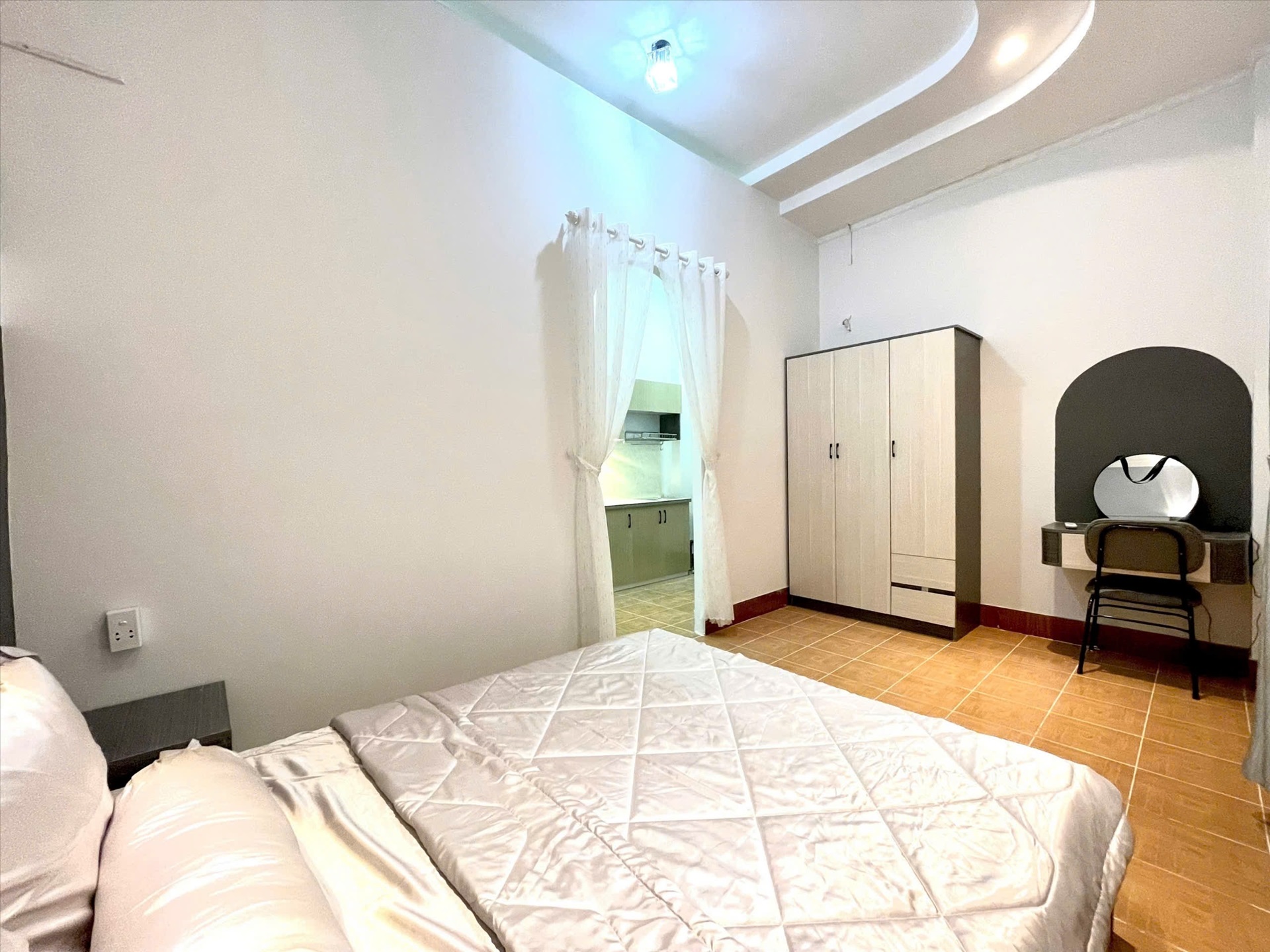 Phòng trọ CNB Condo Đặng Văn Ngữ - Phú Nhuận - Phòng (*)