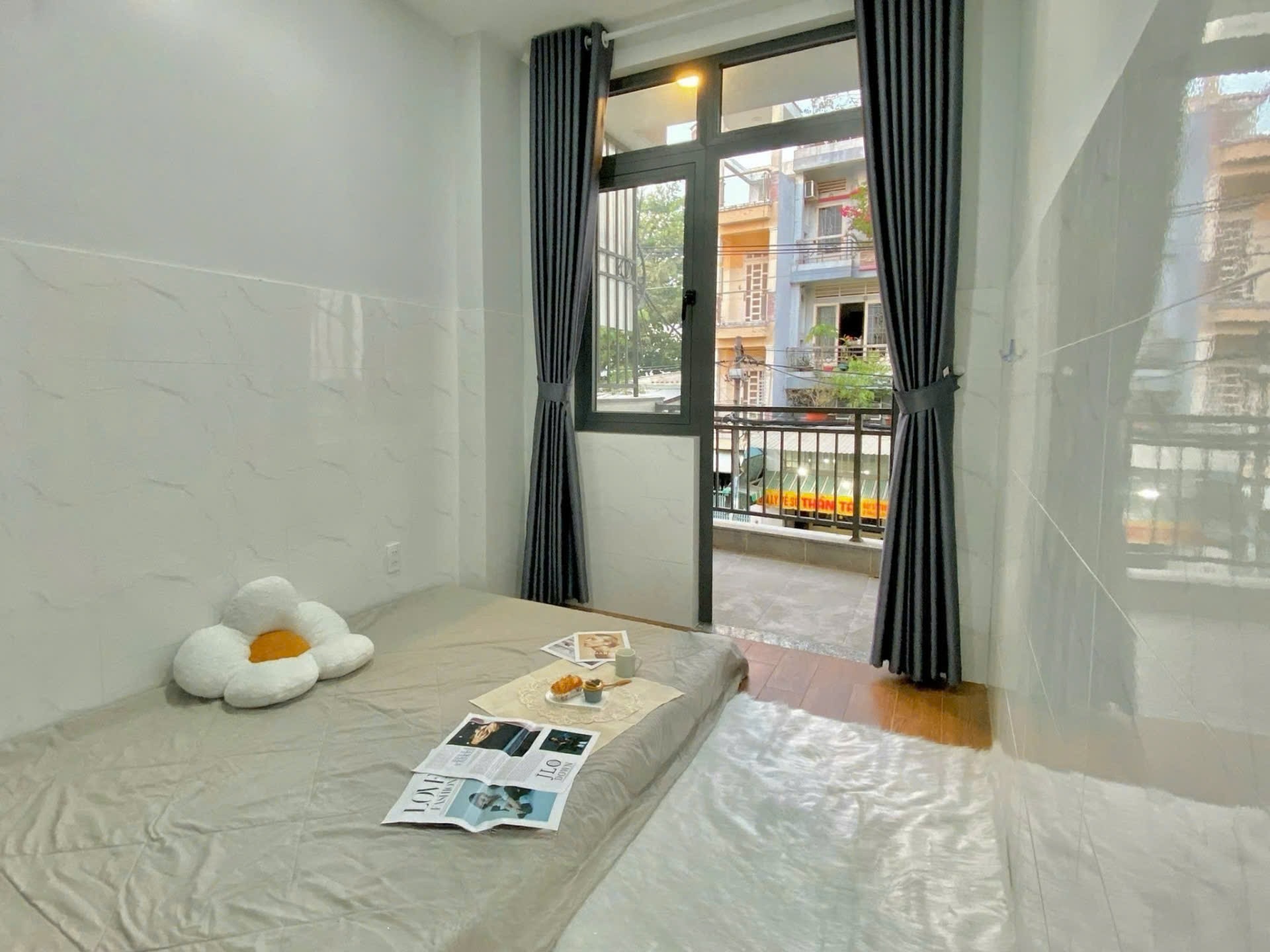 Phòng trọ TL Home Thạch Lam - Tân Phú - Phòng (*)