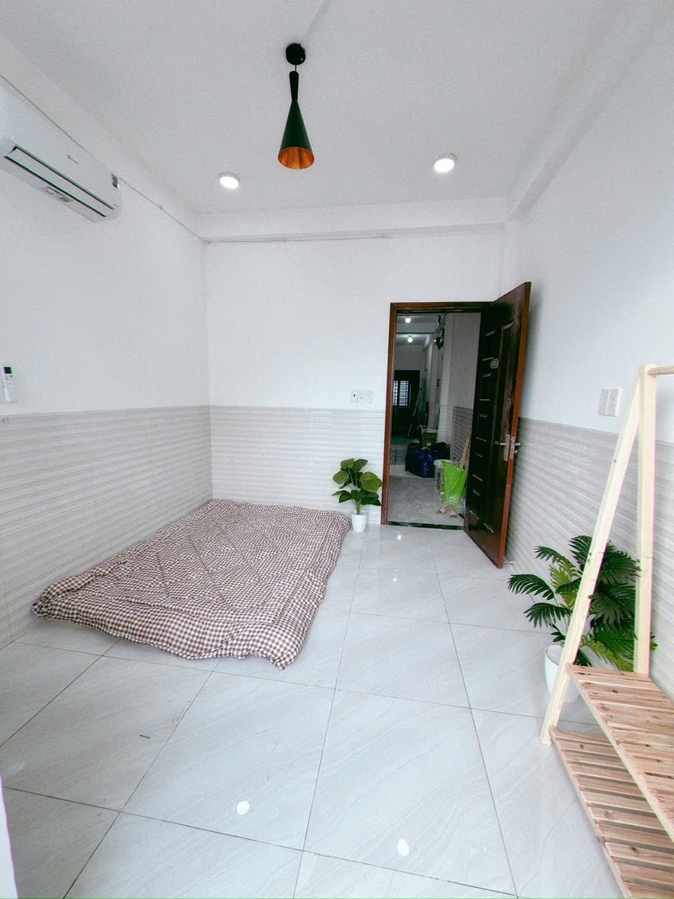 Phòng trọ AV House An Dương Vương - Quận 8 - Phòng (*)