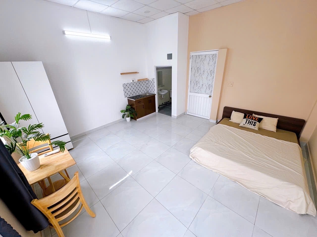 Phòng trọ AV House Hà Huy Giáp  - Quận 12 - Phòng (*)