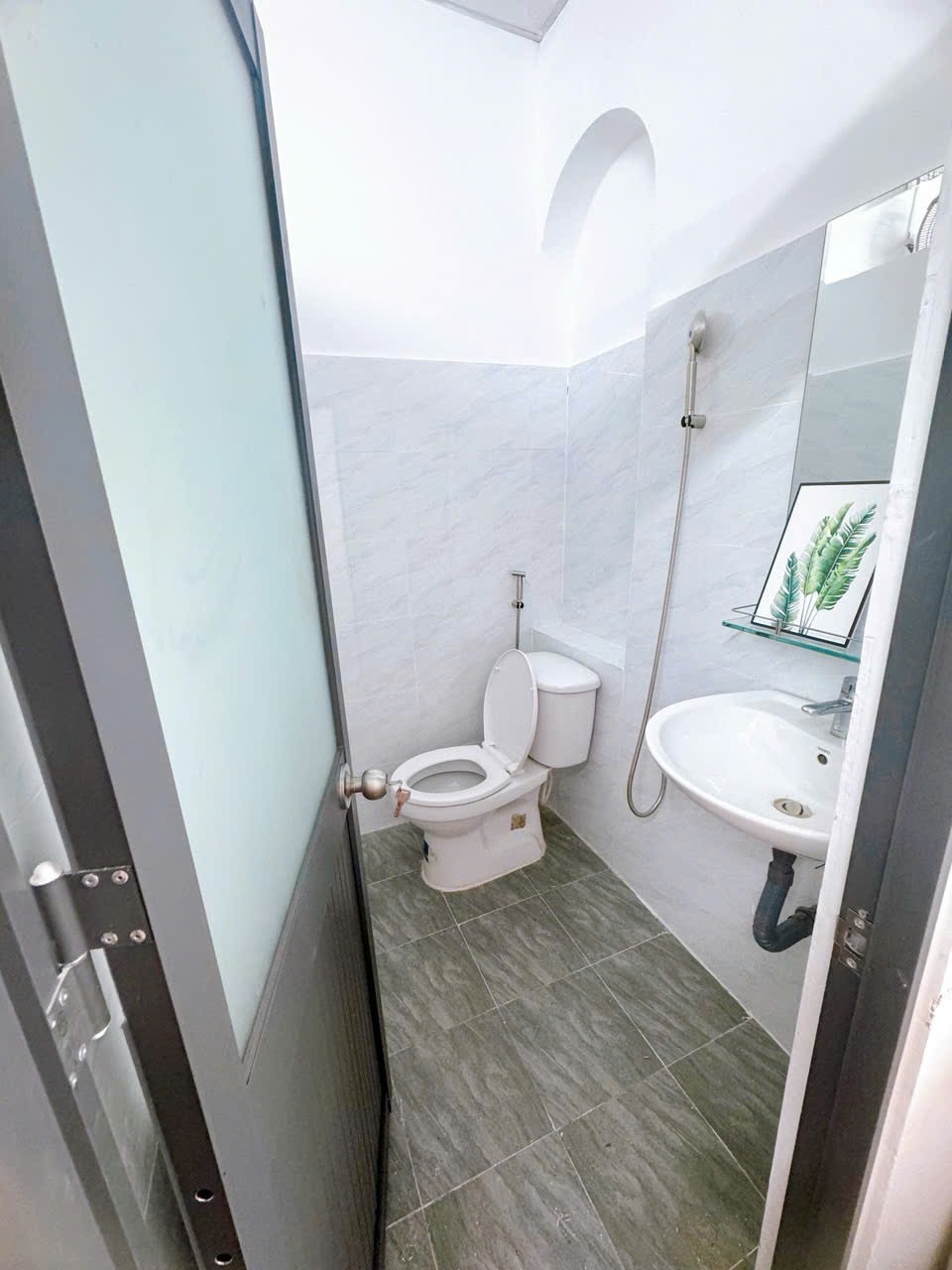 Phòng trọ Studio 20m2 tại AV House Thạnh Lộc 41 - Quận 12 - Phòng tắm