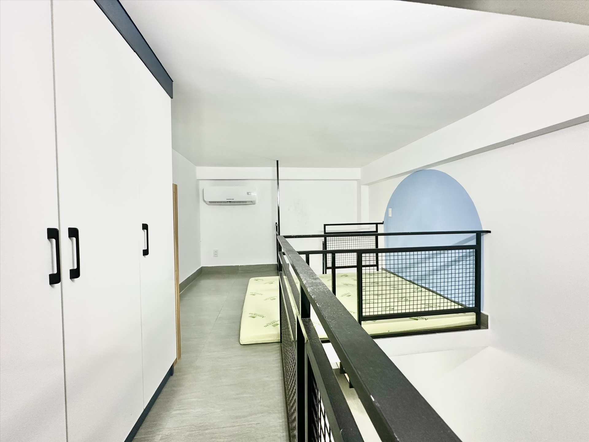 Phòng trọ Duplex 25m2 tại Royal House Đường số 11 - Quận 2 - Phòng ngủ