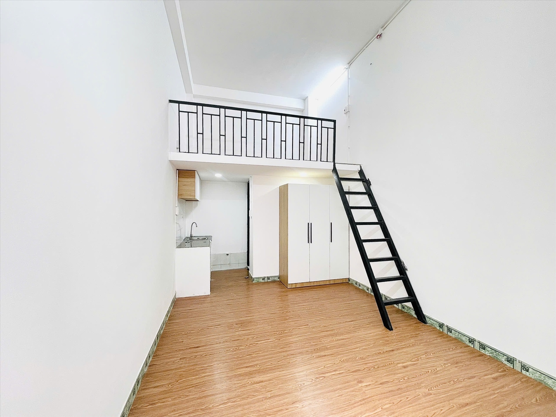 Phòng trọ Duplex 25m2 tại AC Home Hoàng hoa Thám - Tân Bình - Phòng khách