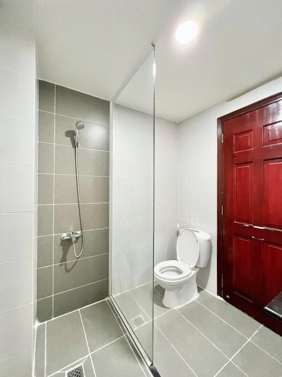 Phòng trọ Studio 35m2 tại NVN Home Đề Thám - Quận 1 - Phòng tắm