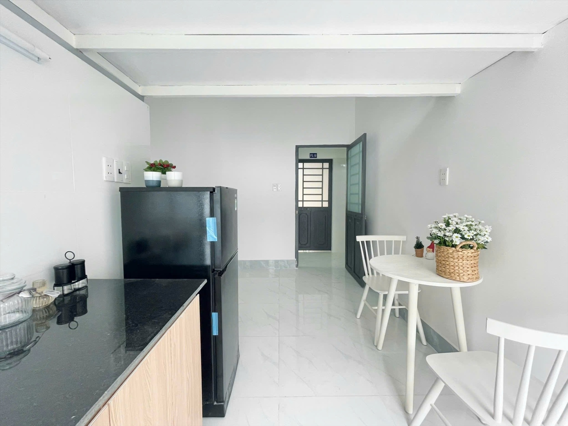 Phòng trọ Duplex 25m2 tại Royal House Đường số 51 - Thủ Đức - Phòng khách